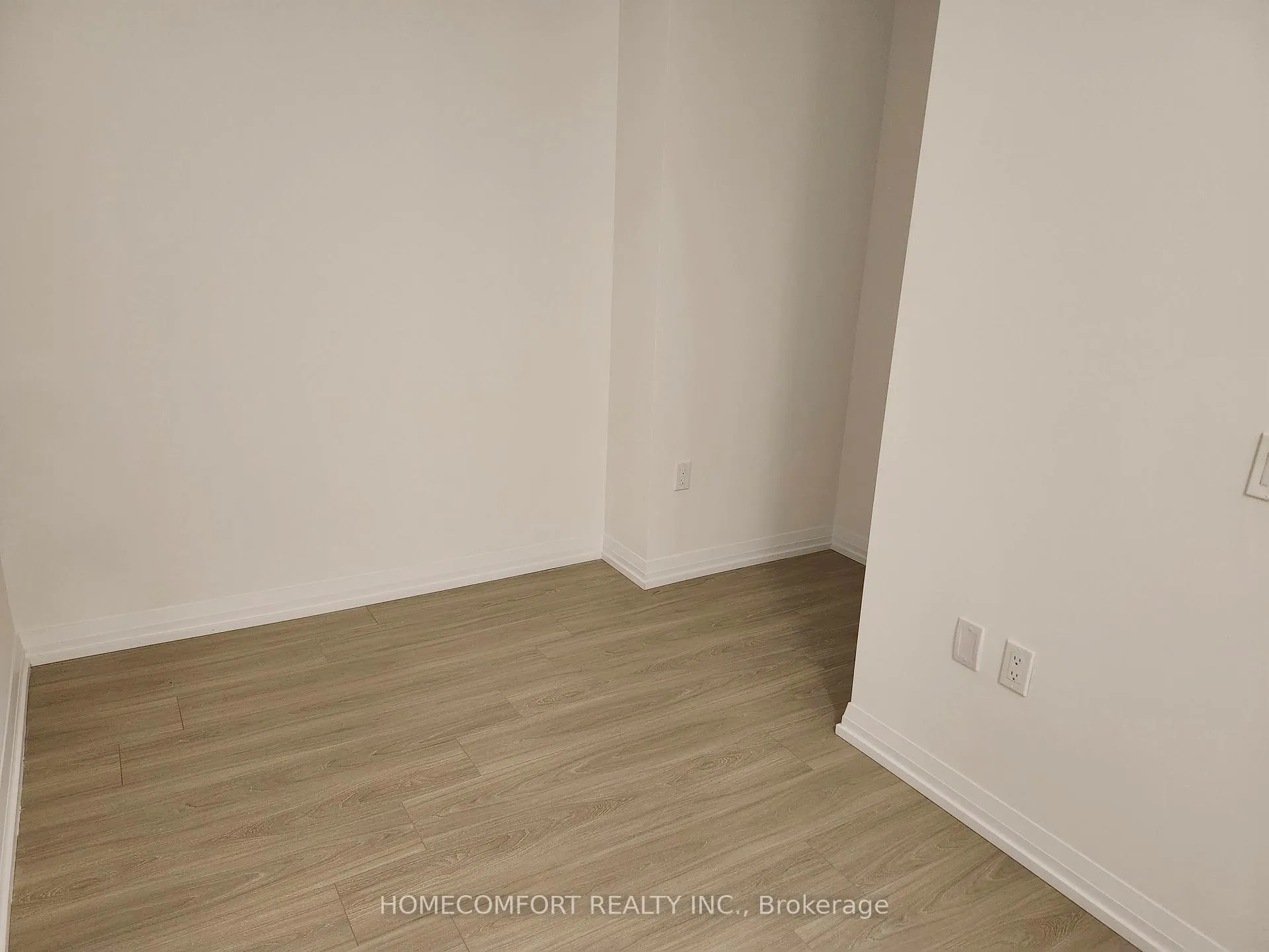 Photo 7 of Unit 1003, 25 Holly Street, Toronto, Mount Pleasant West — HOMEH