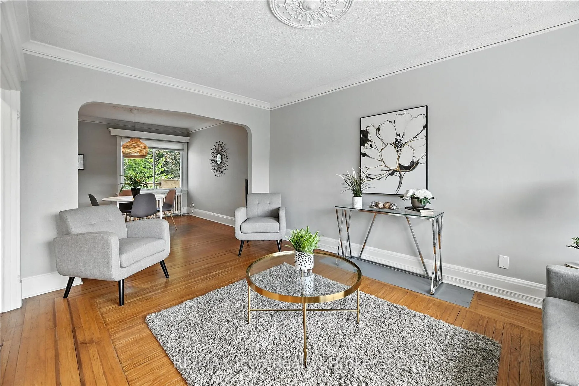 Photo 19 of 1047 Main Street E, Hamilton, Crown Point — HOMEH