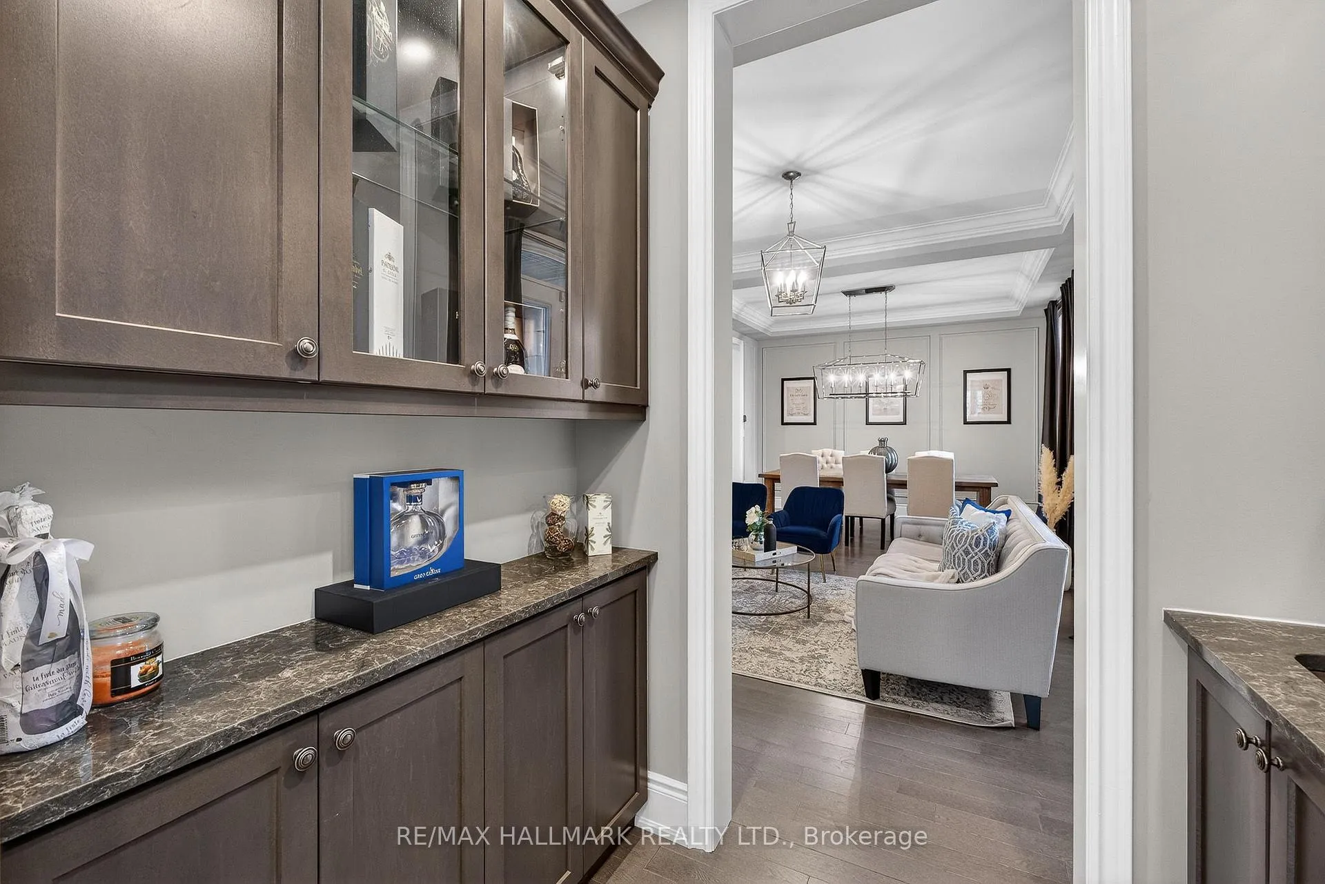 Photo 11 of 1 John Henry Street, Vaughan, Kleinburg — HOMEH