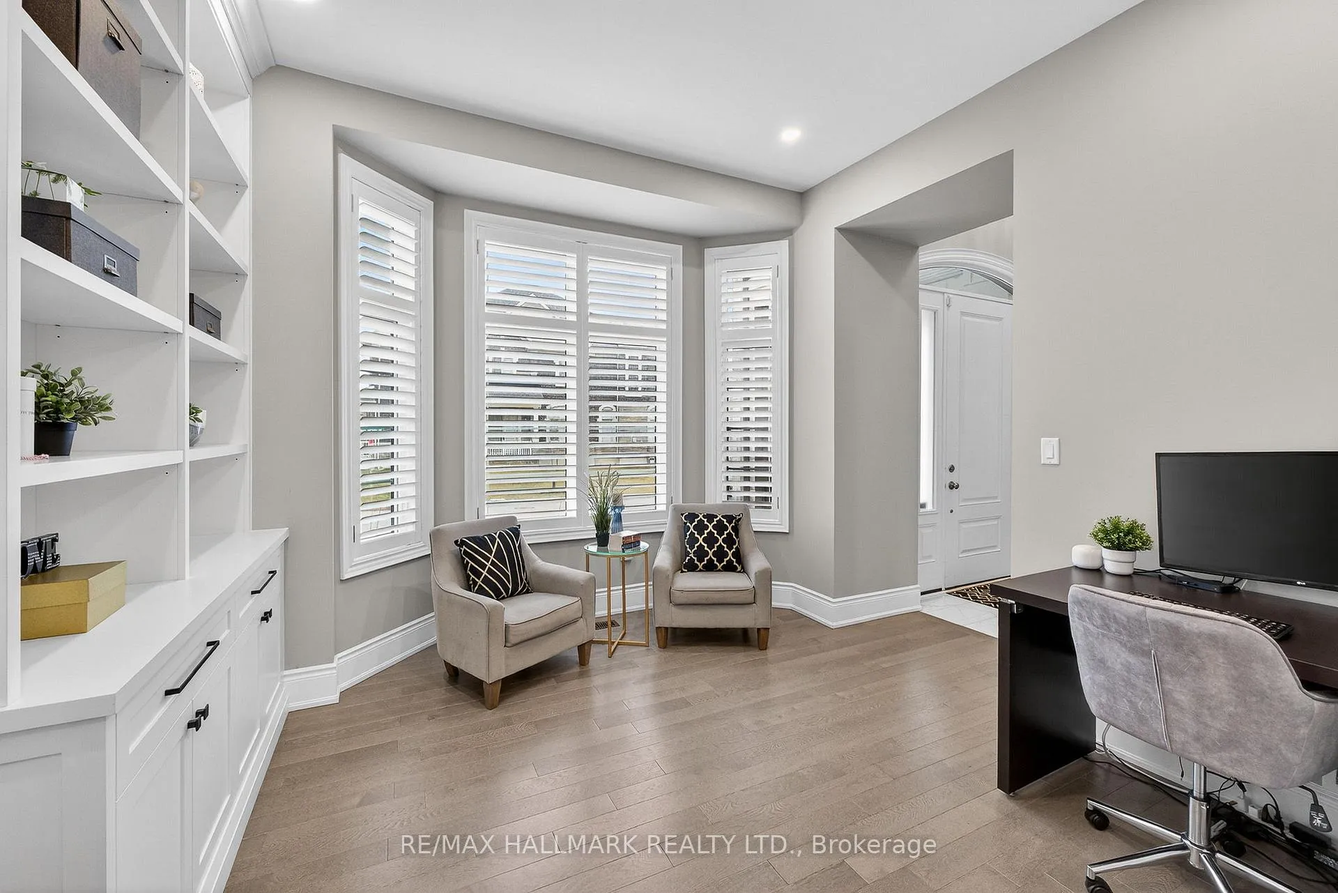Photo 14 of 1 John Henry Street, Vaughan, Kleinburg — HOMEH