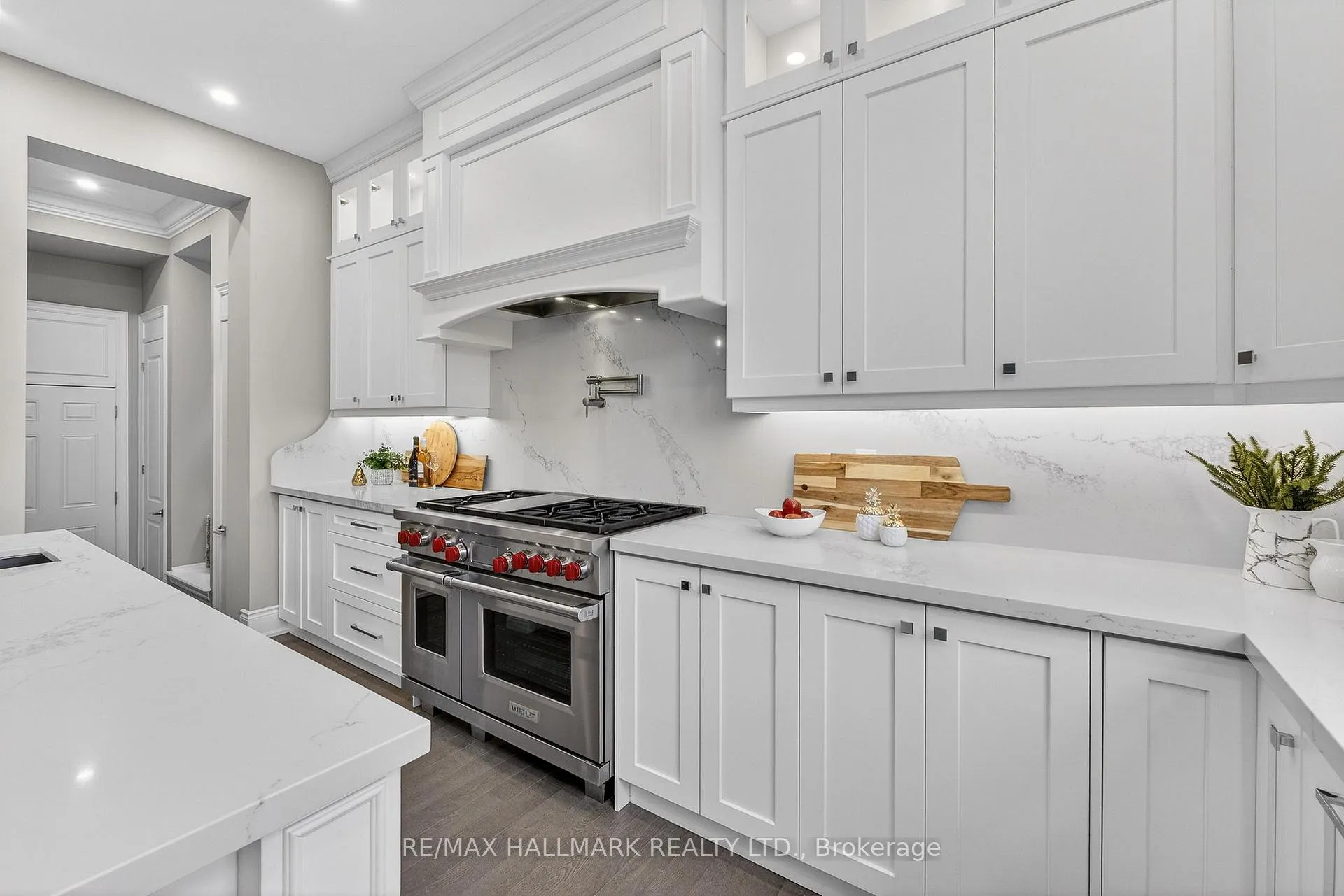Photo 22 of 1 John Henry Street, Vaughan, Kleinburg — HOMEH
