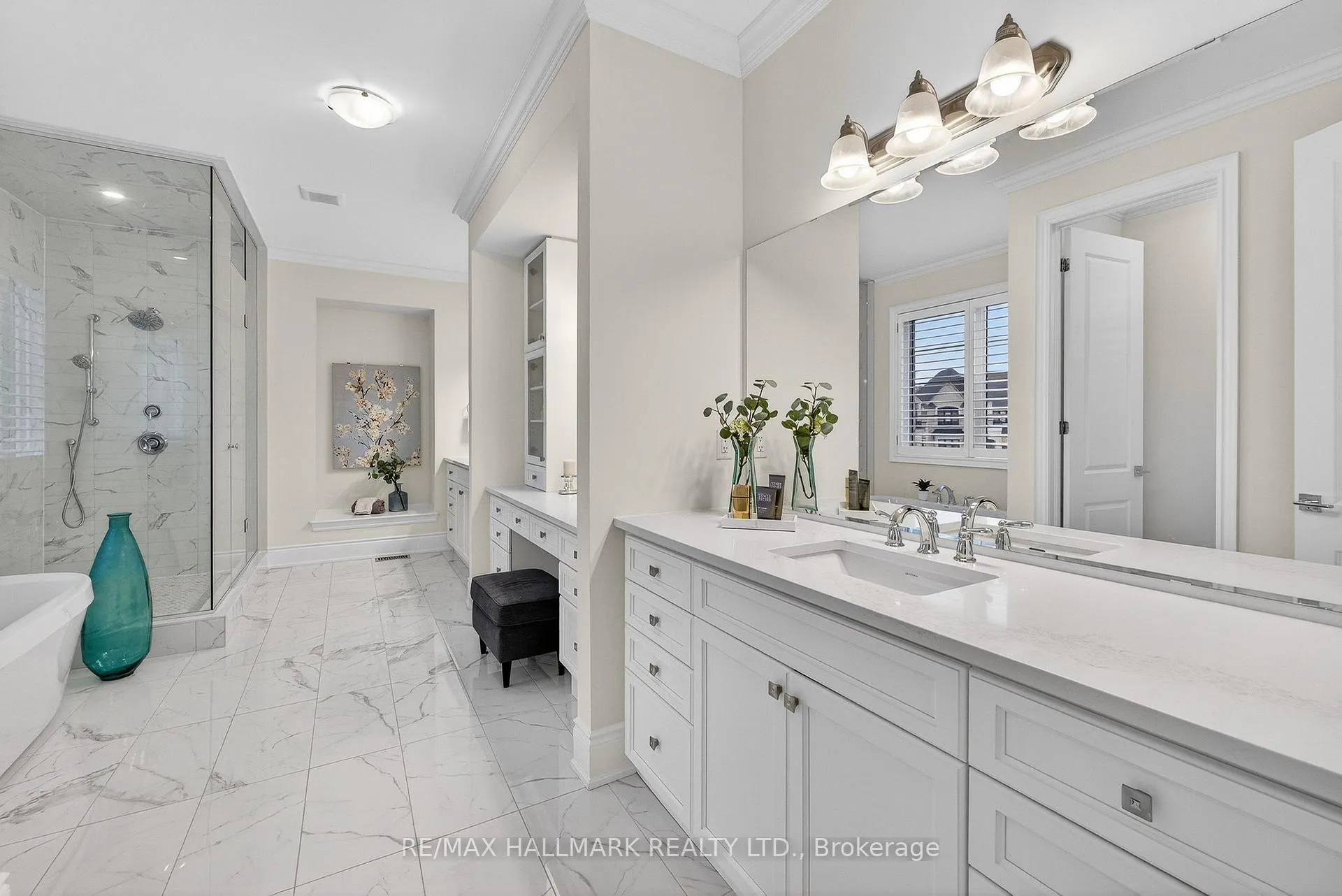 Photo 32 of 1 John Henry Street, Vaughan, Kleinburg — HOMEH
