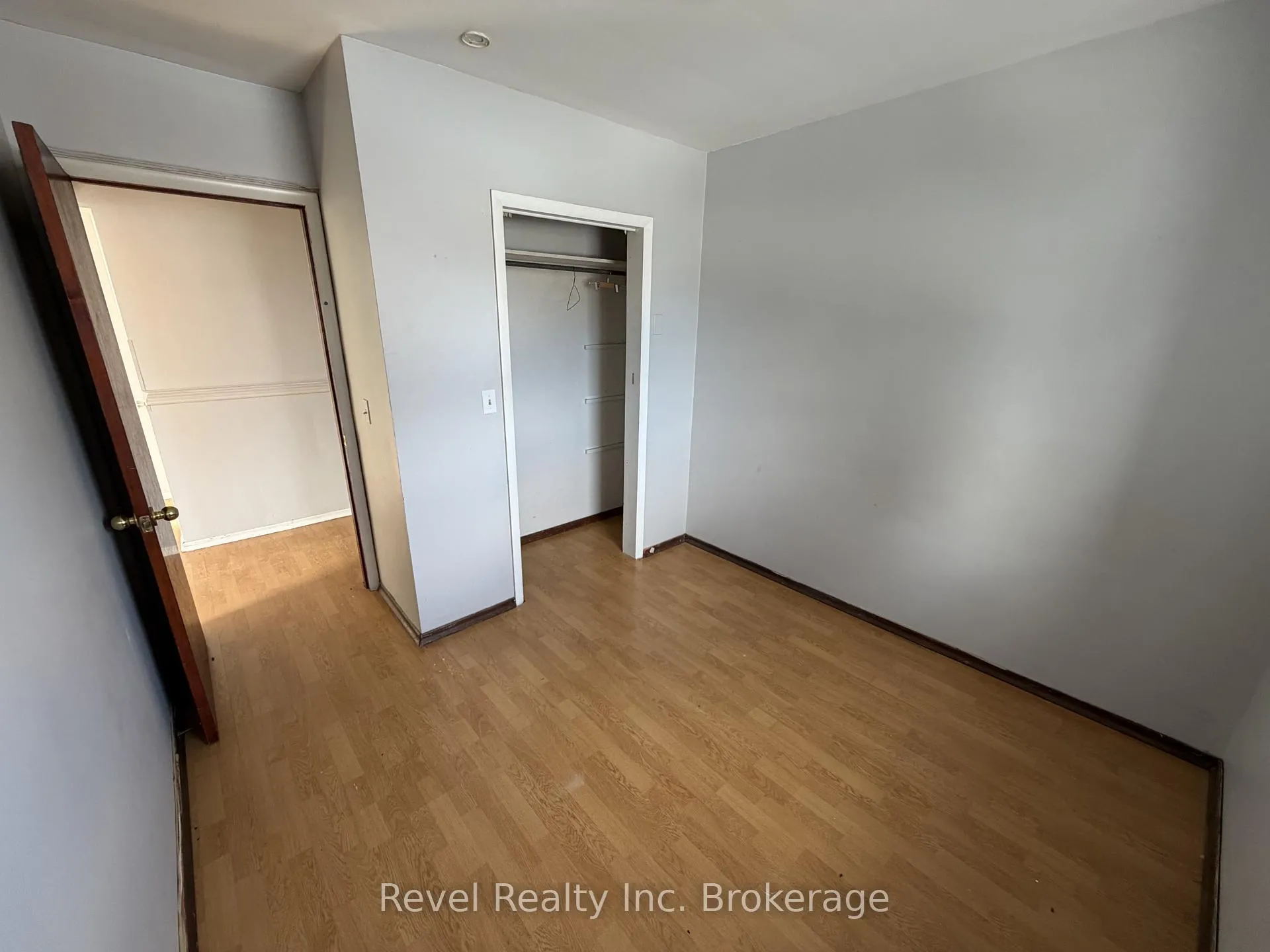 Photo 4 of Unit 2, 571 Ontario Street, Warwick, Watford — HOMEH