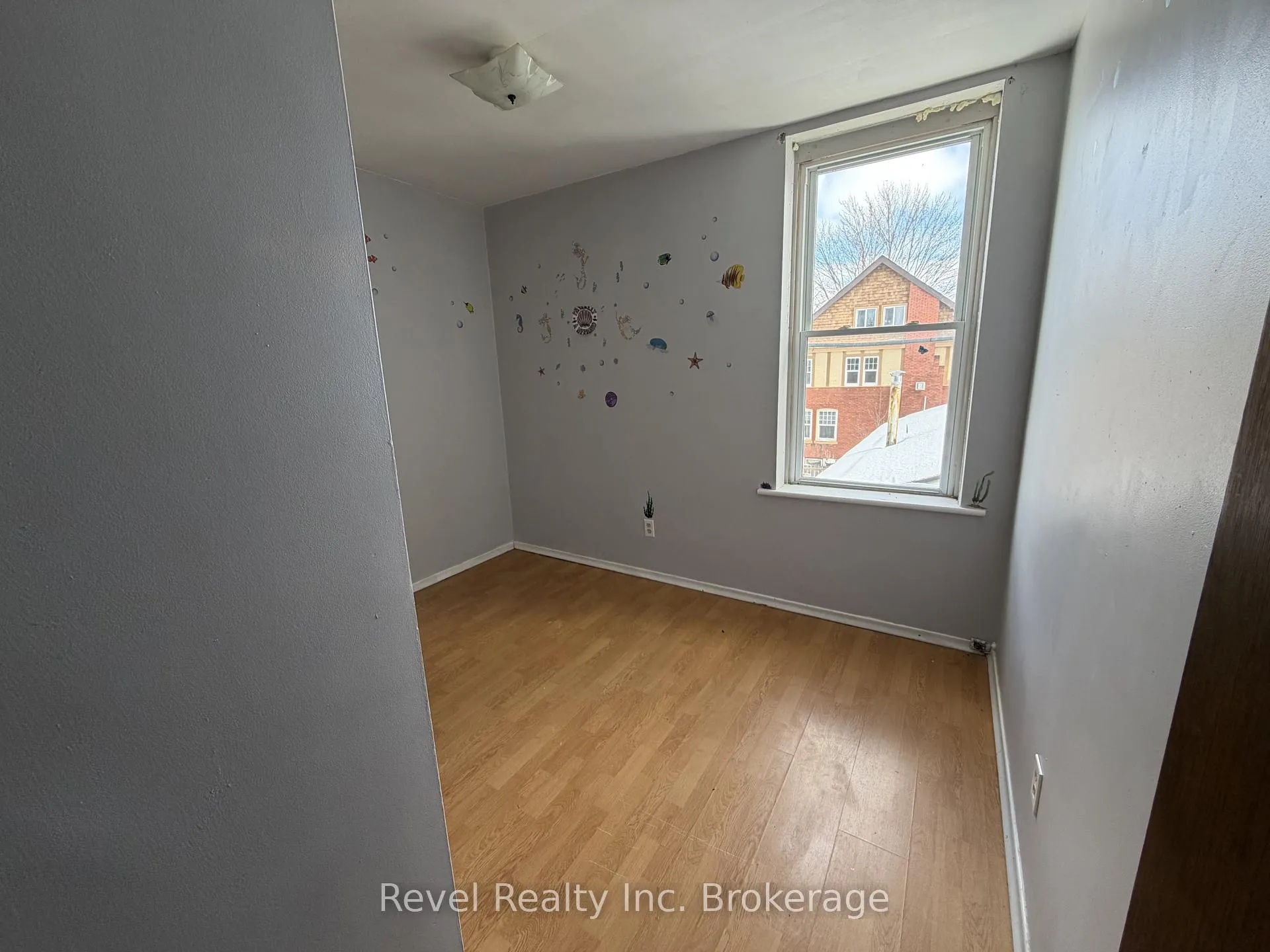 Photo 9 of Unit 2, 571 Ontario Street, Warwick, Watford — HOMEH