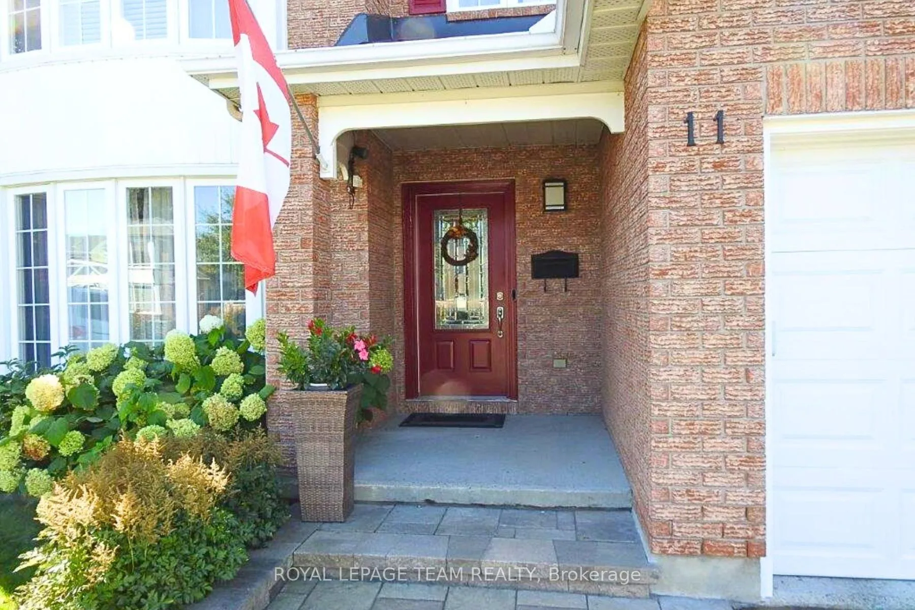 Photo 4 of 11 Speers Crescent, Ottawa, Kanata - Bridlewood — HOMEH