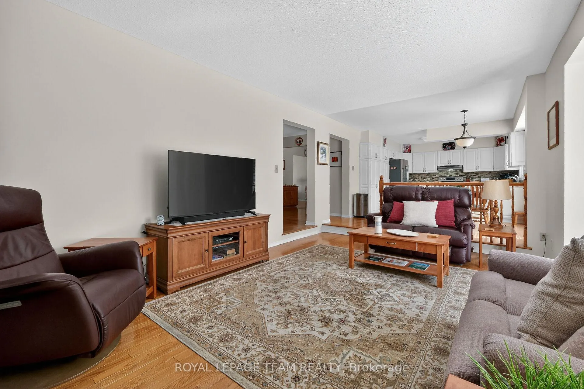 Photo 17 of 11 Speers Crescent, Ottawa, Kanata - Bridlewood — HOMEH