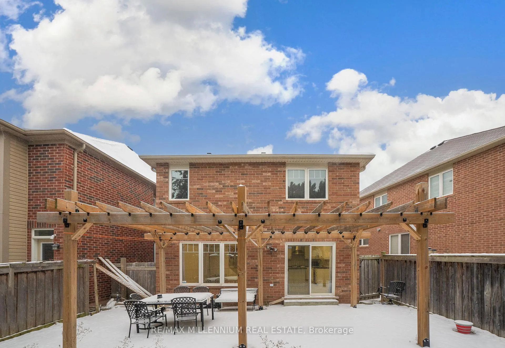 Photo 40 of 5 Haverty Trail, Brampton, Northwest Brampton — HOMEH