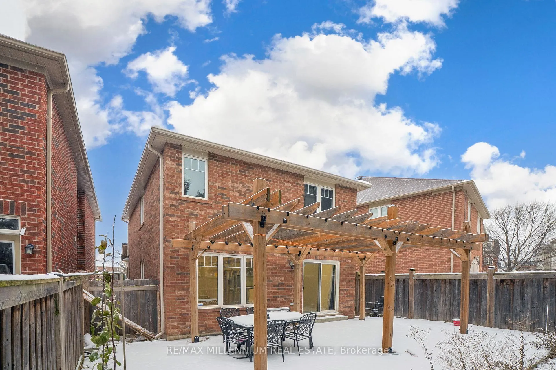 Photo 41 of 5 Haverty Trail, Brampton, Northwest Brampton — HOMEH