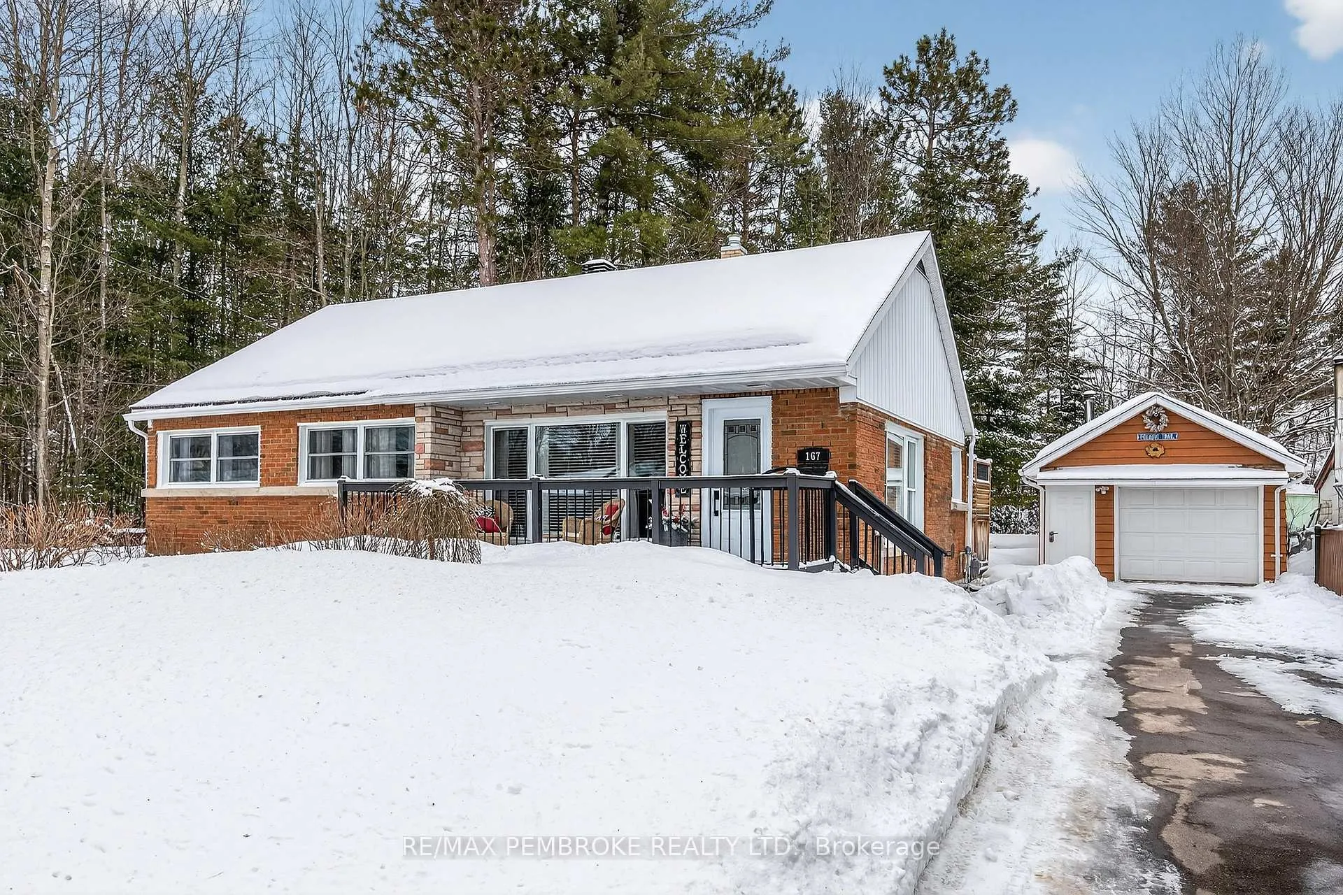 Photo 4 of 167 Murphy Road, Petawawa — HOMEH