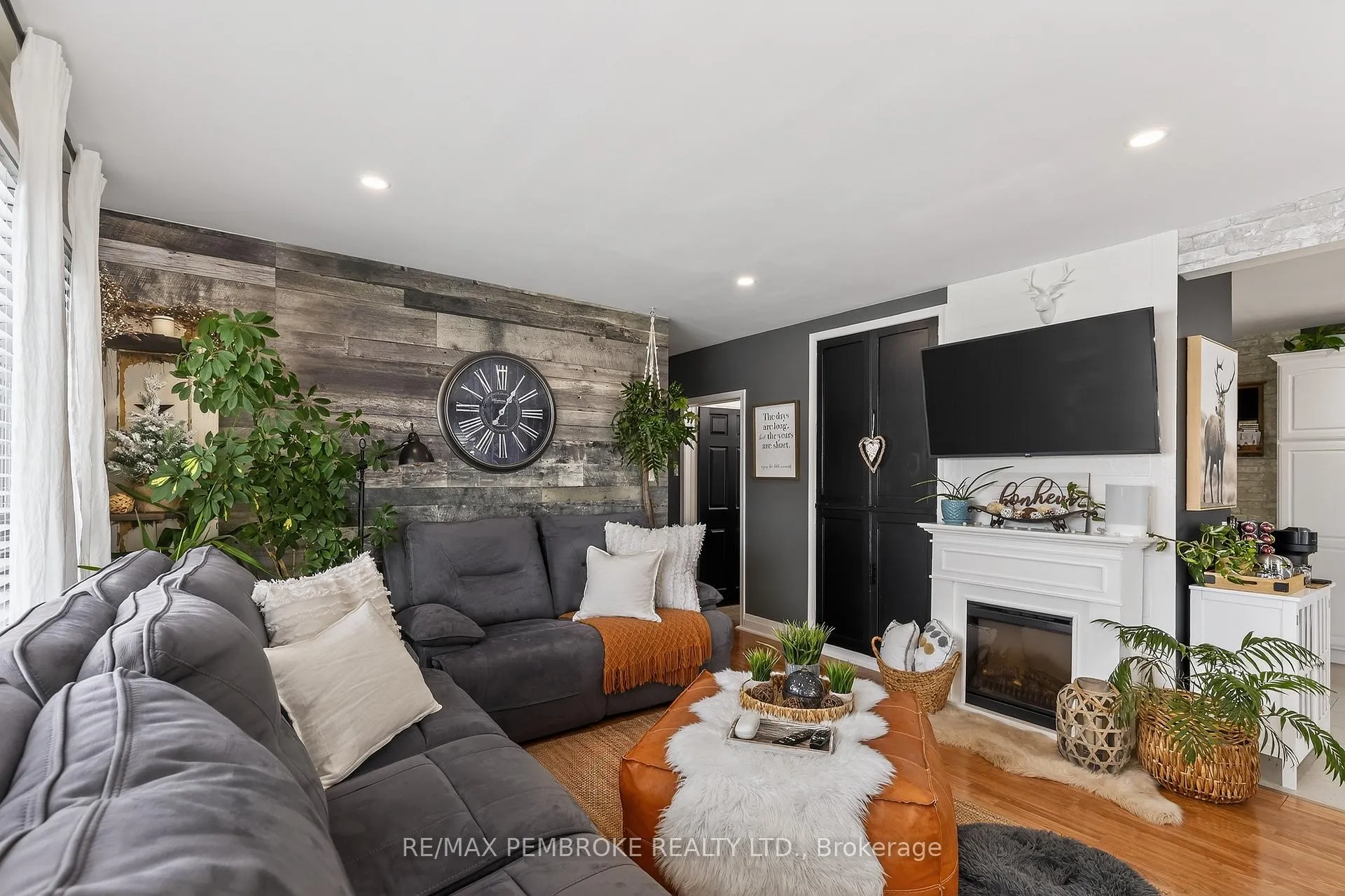 Photo 12 of 167 Murphy Road, Petawawa — HOMEH