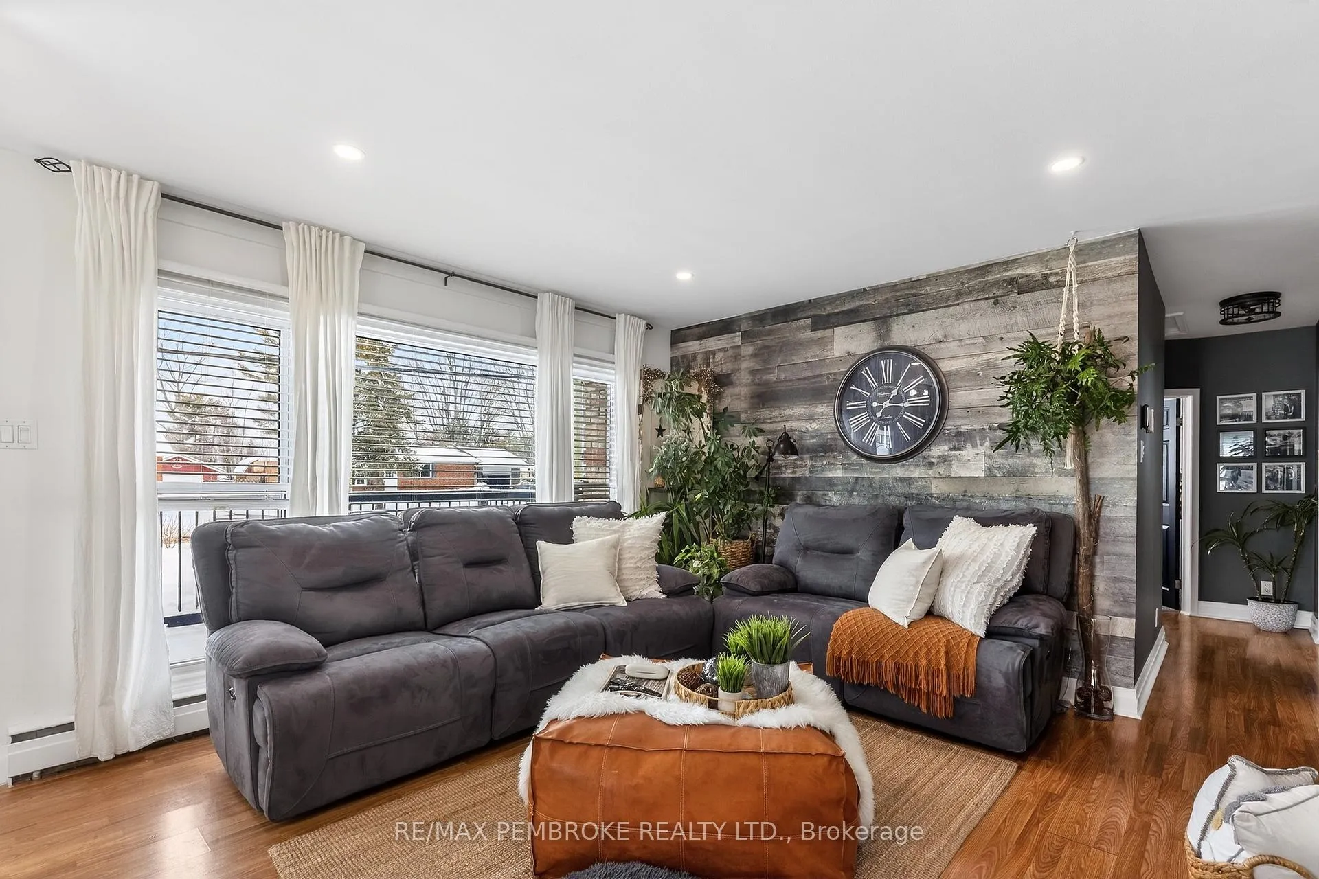 Photo 14 of 167 Murphy Road, Petawawa — HOMEH