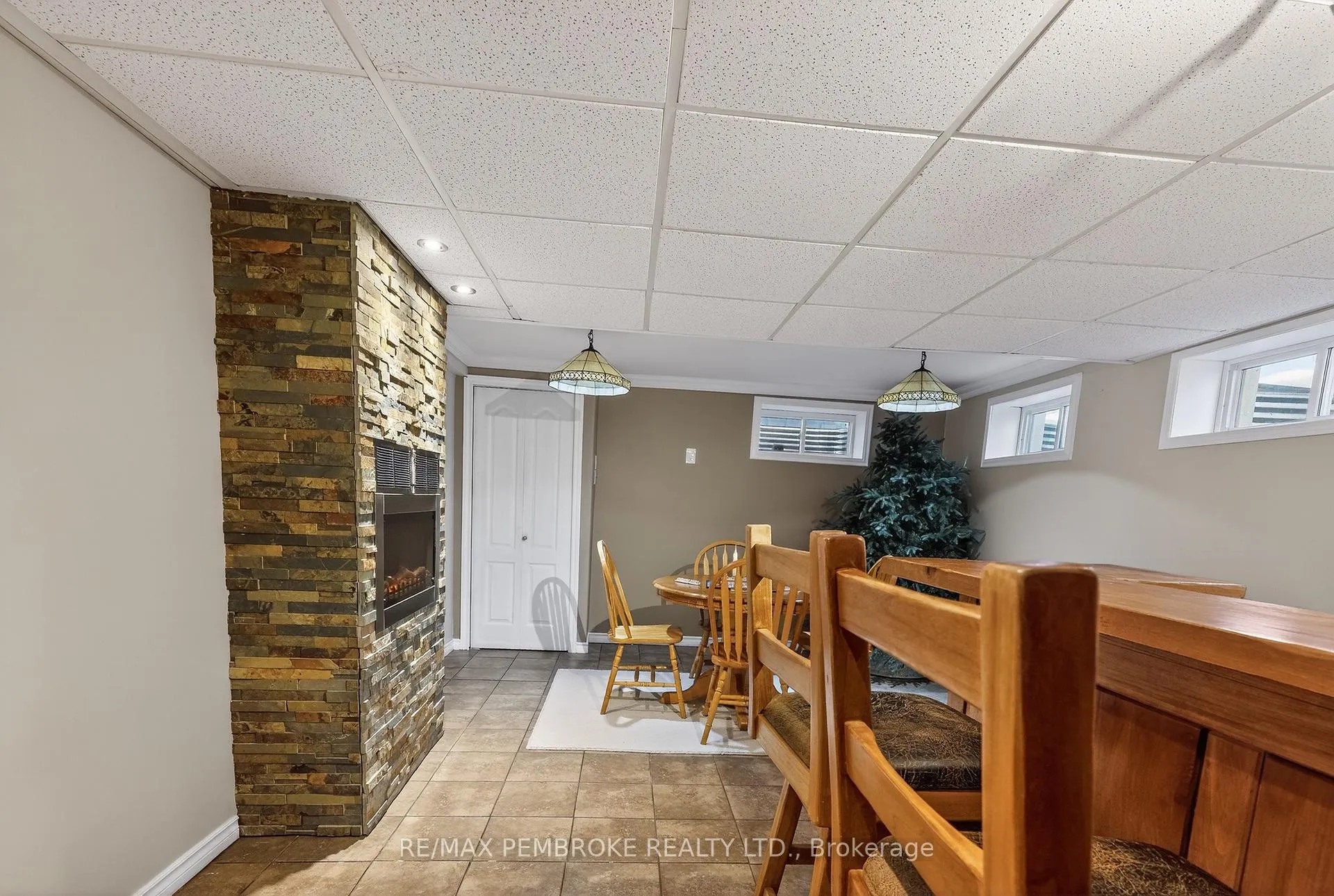 Photo 27 of 167 Murphy Road, Petawawa — HOMEH