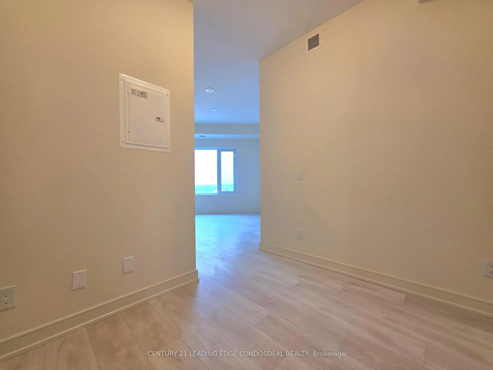 Photo 8 of Unit 1004, 8020 Derry Road, Milton, Coates — HOMEH