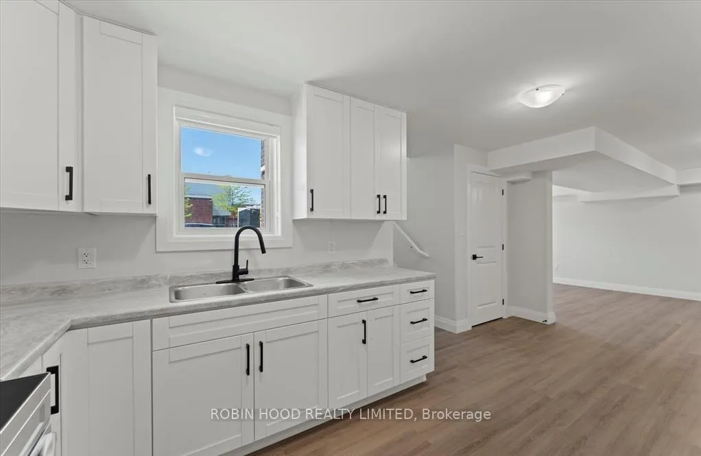 Photo 8 of Unit Unit 2, 1843 Meldrum Road, Windsor — HOMEH