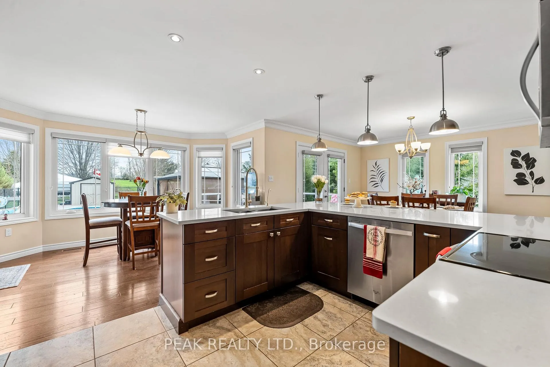 Photo 20 of 116 Prinyers Cove Crescent, Prince Edward County, North Marysburg Ward — HOMEH