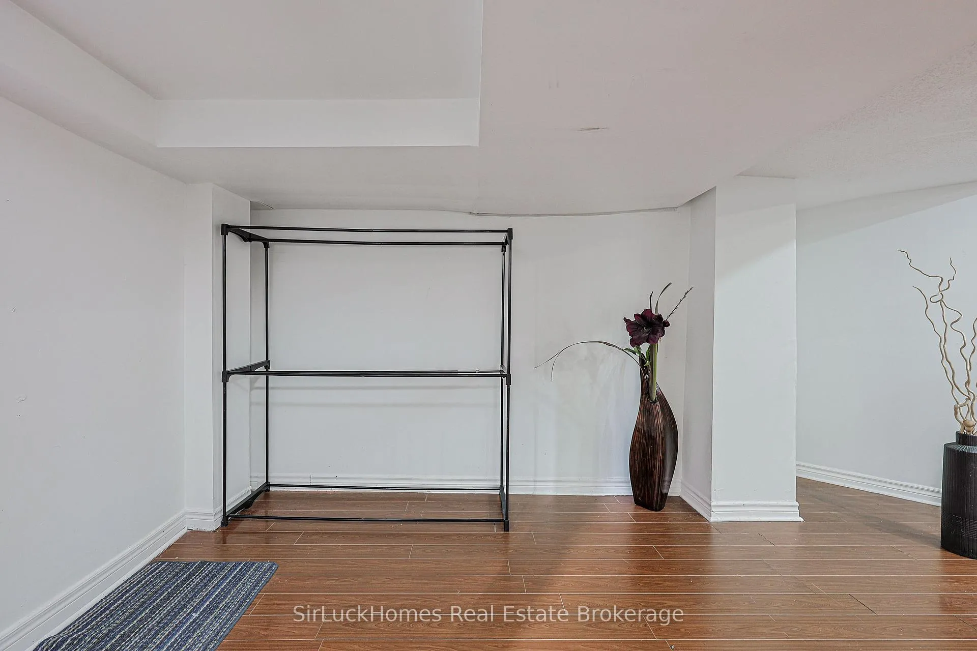 Photo 5 of 83 Rocky Mountain Crescent, Brampton, Sandringham-Wellington — HOMEH