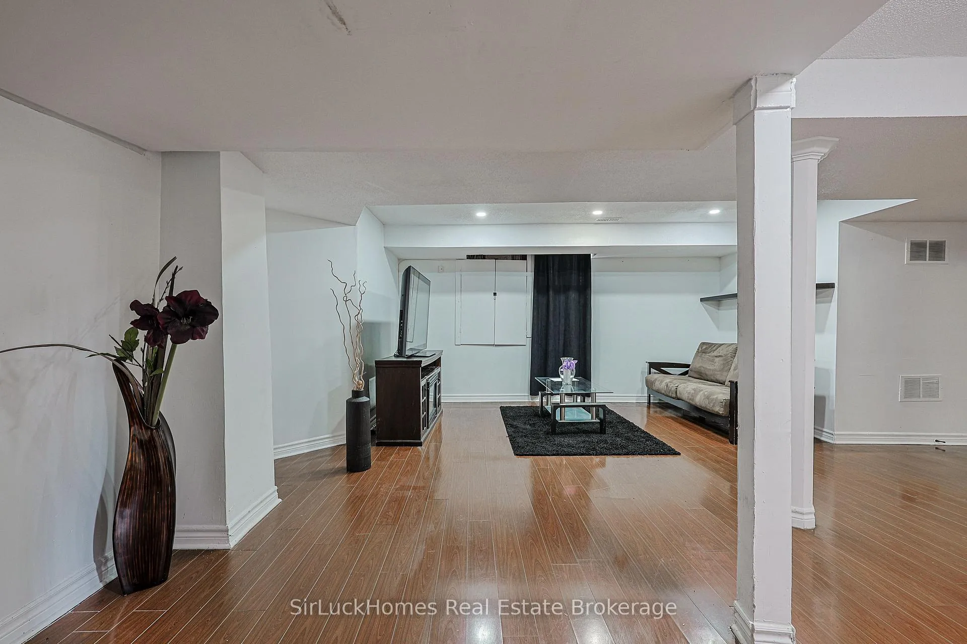 Photo 7 of 83 Rocky Mountain Crescent, Brampton, Sandringham-Wellington — HOMEH