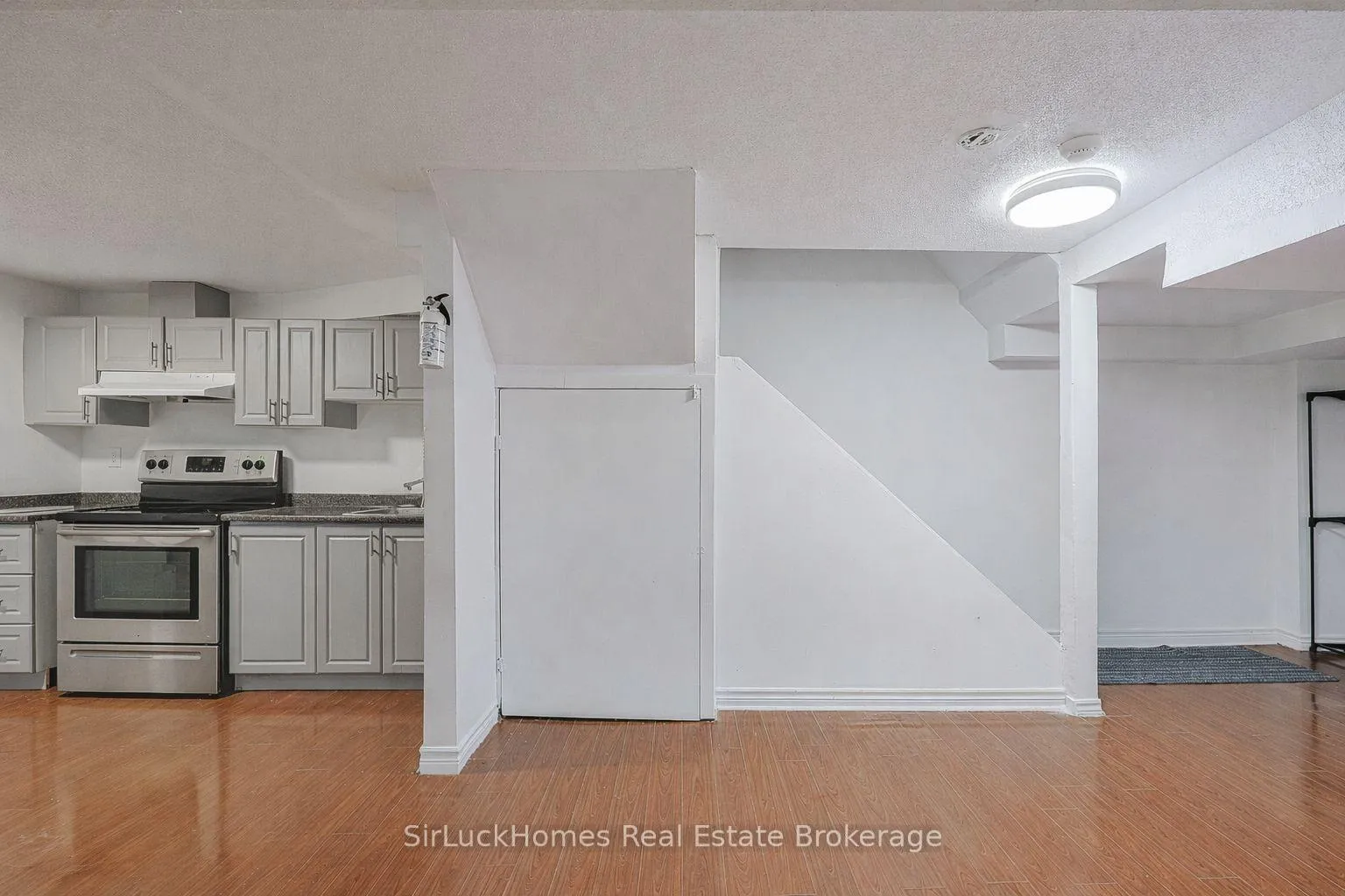 Photo 16 of 83 Rocky Mountain Crescent, Brampton, Sandringham-Wellington — HOMEH