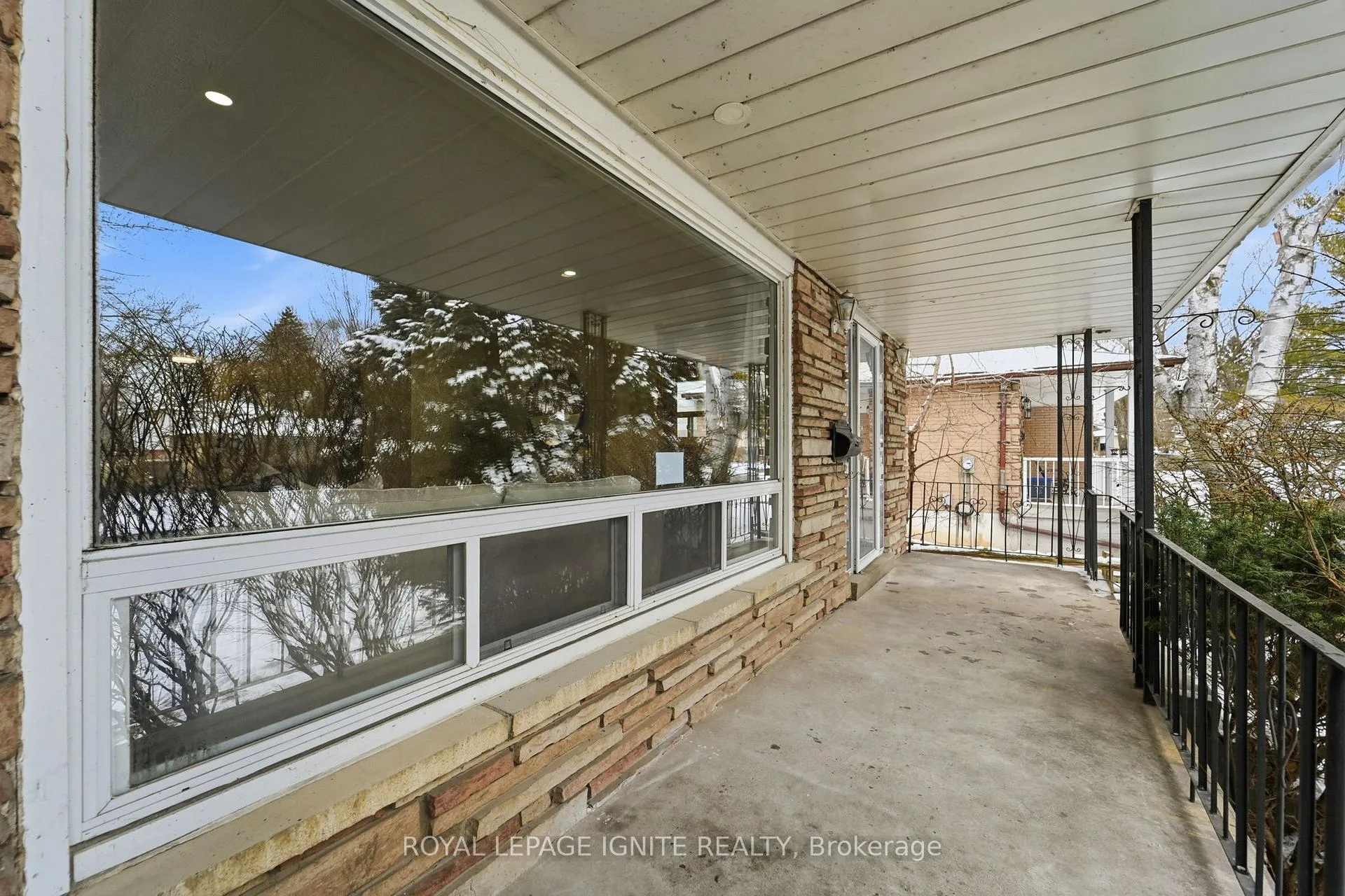 Photo 3 of 174 Darlingside Drive, Scarborough, West Hill — HOMEH