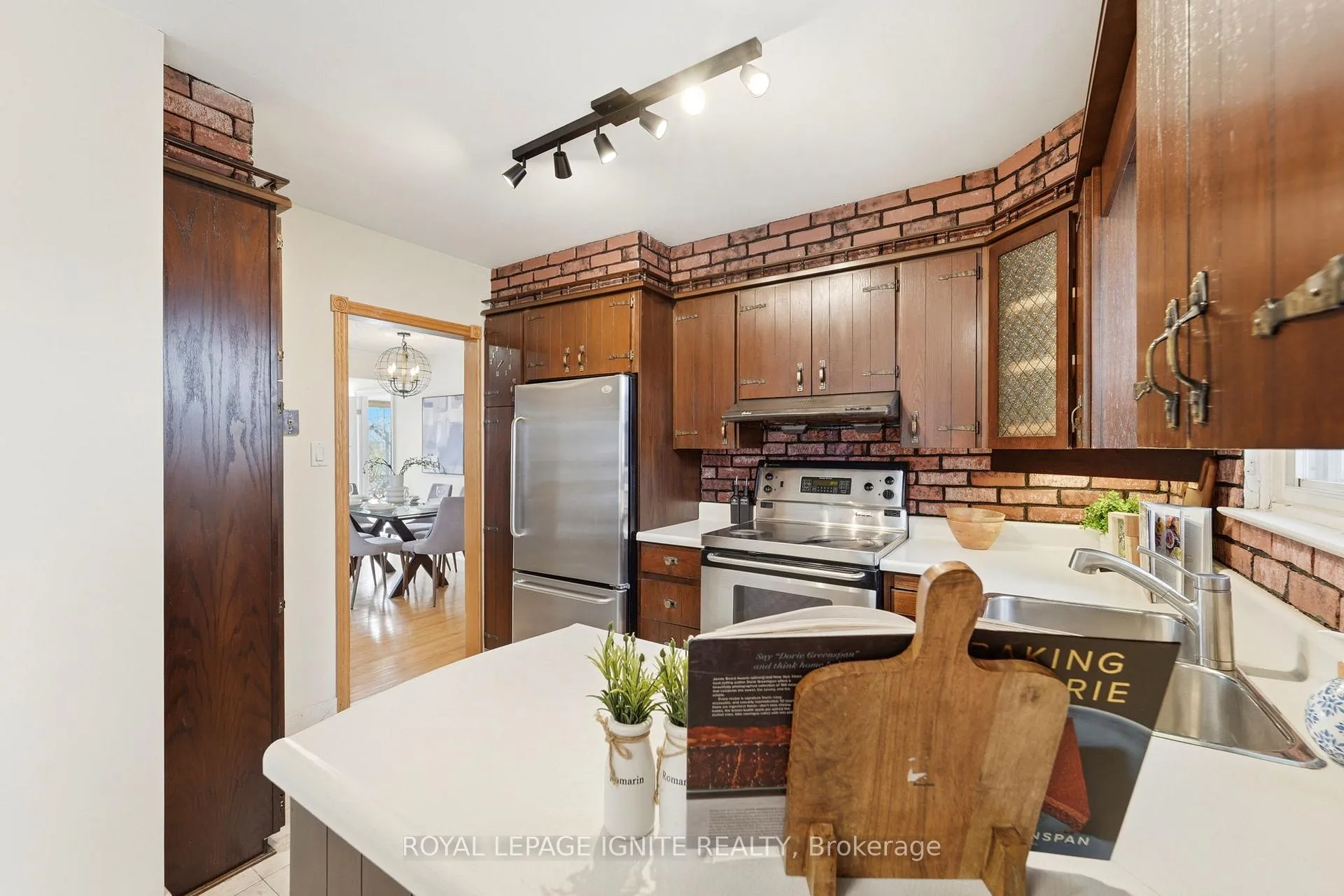 Photo 19 of 174 Darlingside Drive, Scarborough, West Hill — HOMEH