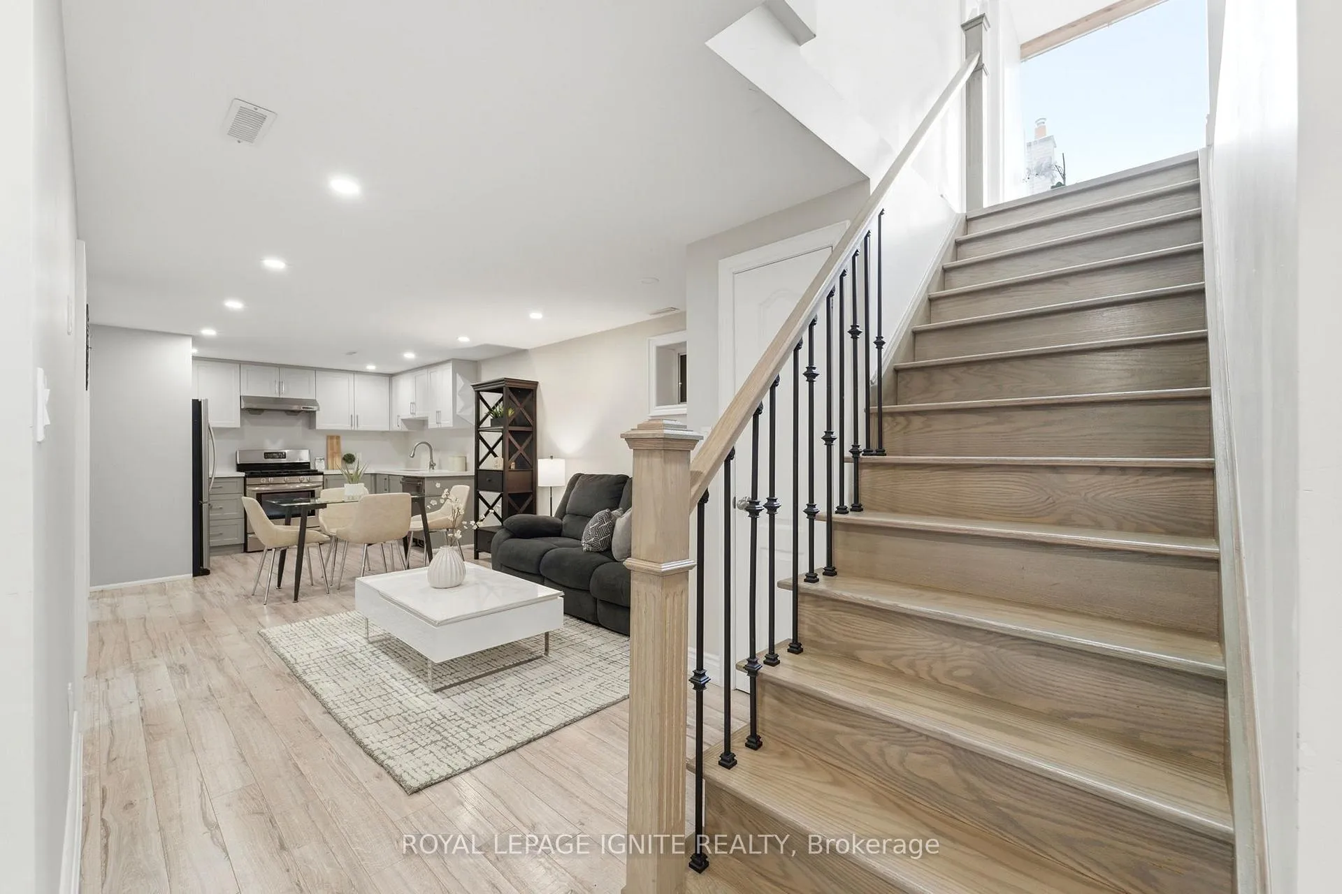 Photo 28 of 174 Darlingside Drive, Scarborough, West Hill — HOMEH