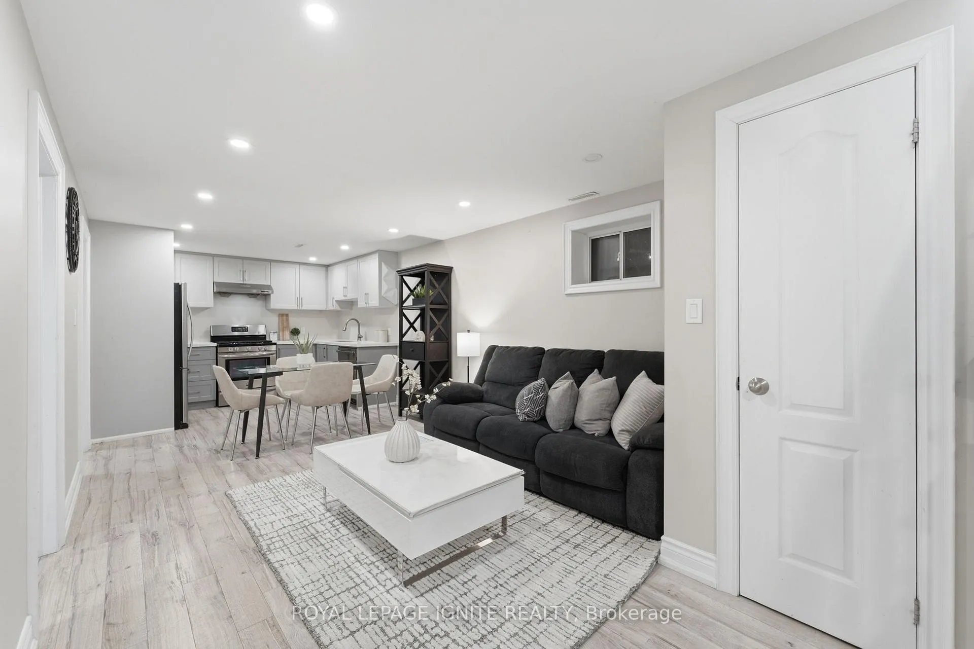 Photo 30 of 174 Darlingside Drive, Scarborough, West Hill — HOMEH