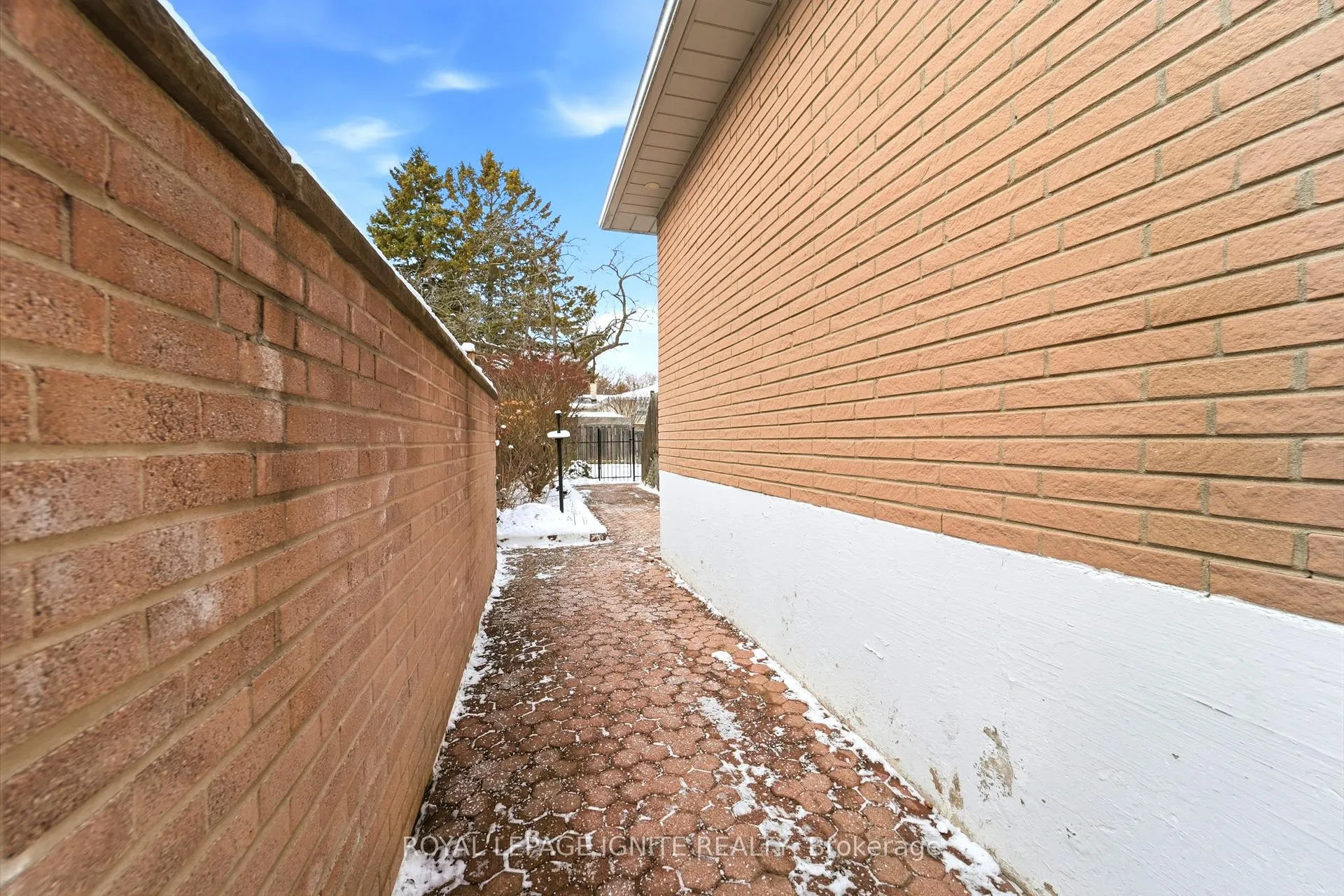 Photo 49 of 174 Darlingside Drive, Scarborough, West Hill — HOMEH