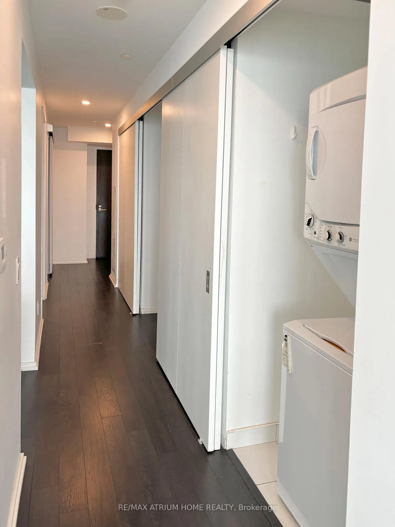 Photo 5 of Unit 4911, 197 Yonge Street, Toronto, Church-Yonge Corridor — HOMEH
