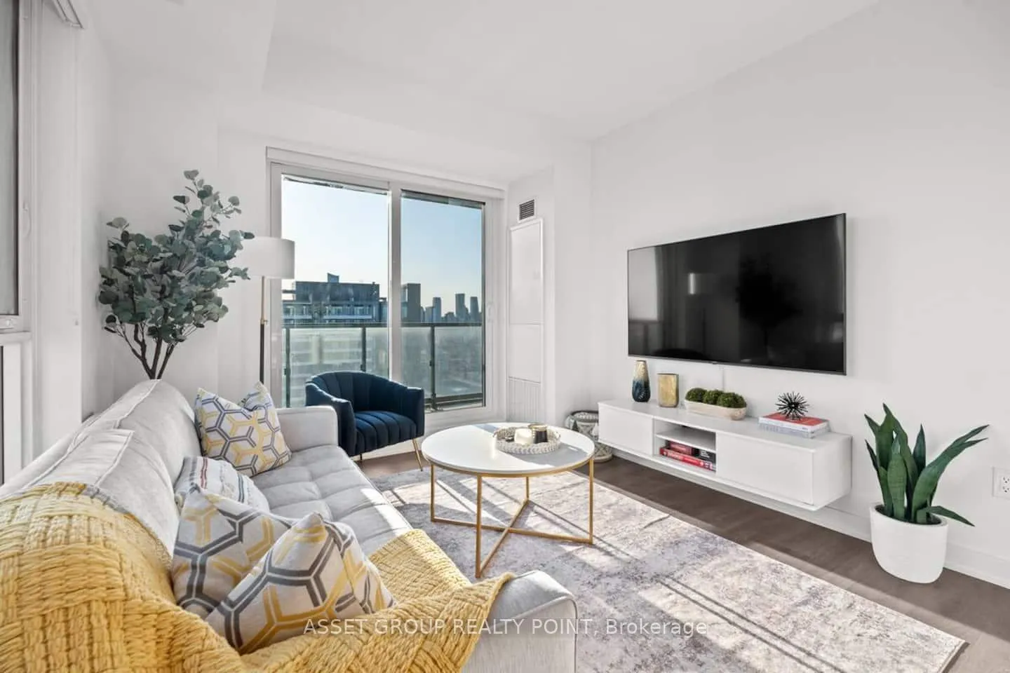Photo 7 of Unit 2803, 130 River Street E, Toronto, Regent Park — HOMEH