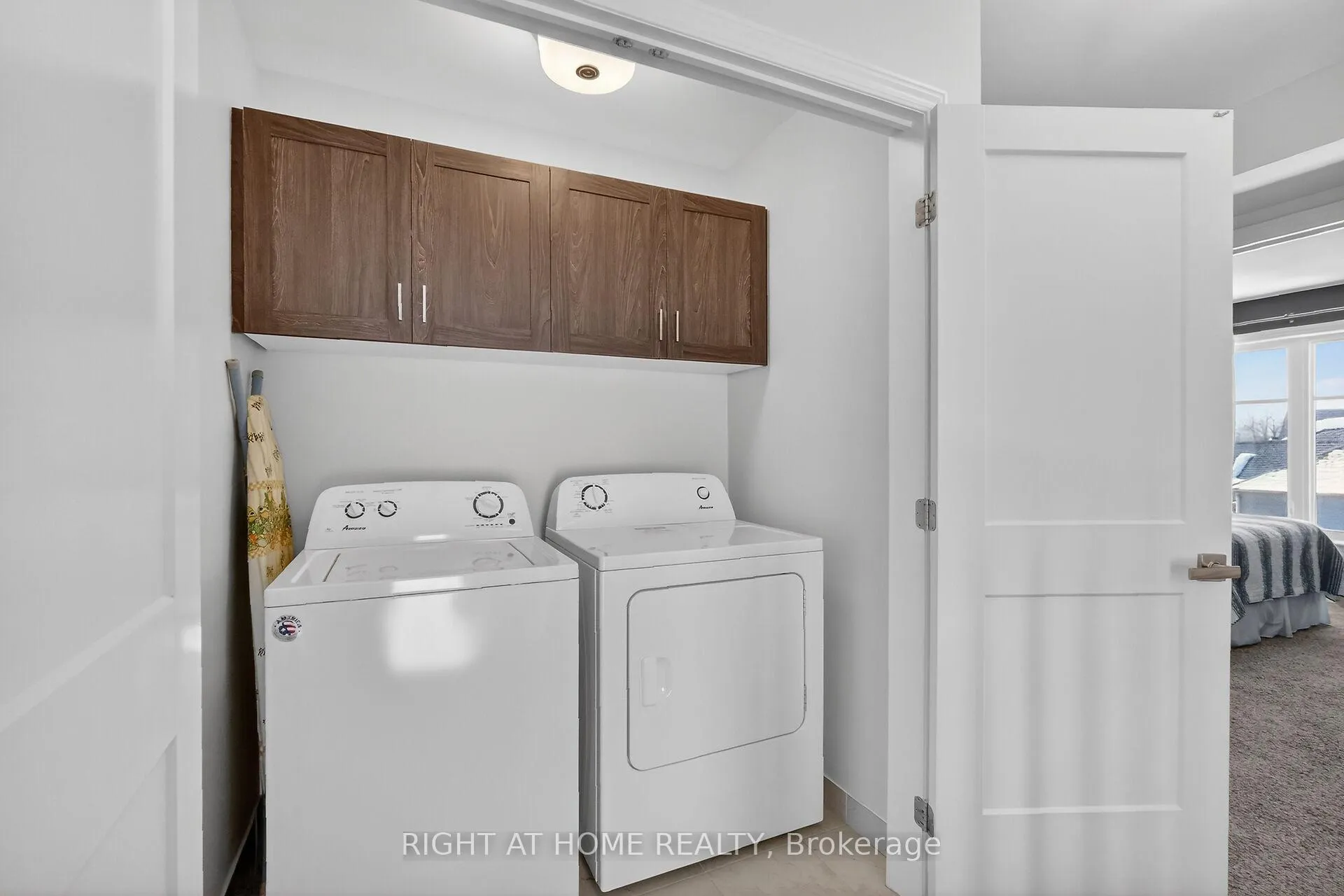 Photo 22 of 570 Labrador Crescent, Ottawa, Blossom Park/Kemp Park/Findlay Creek — HOMEH
