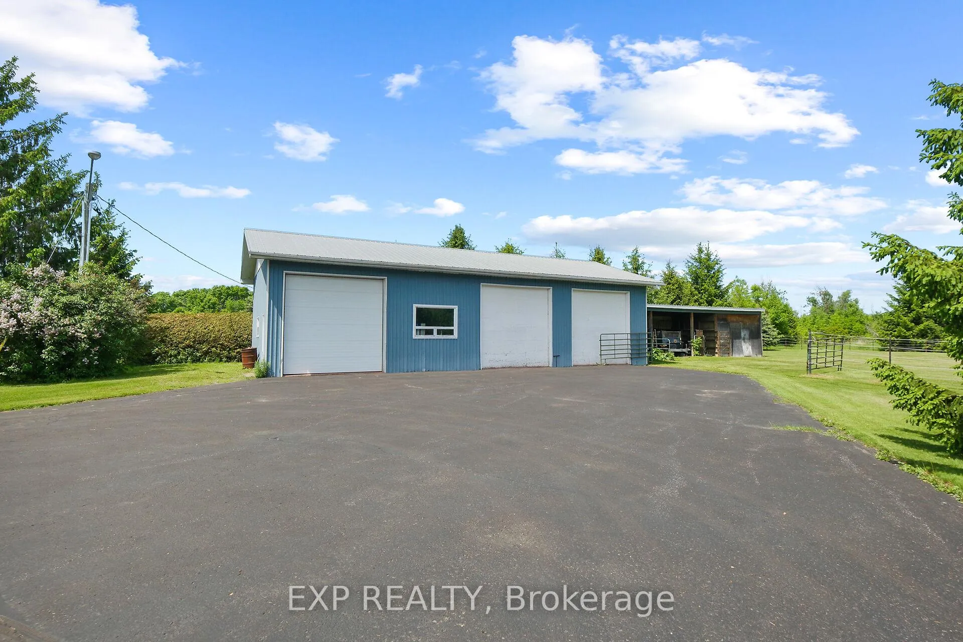 Photo 31 of 2673 Yorks Corners Road, Ottawa, Osgoode Twp (East) (Incl Kenmore) — HOMEH