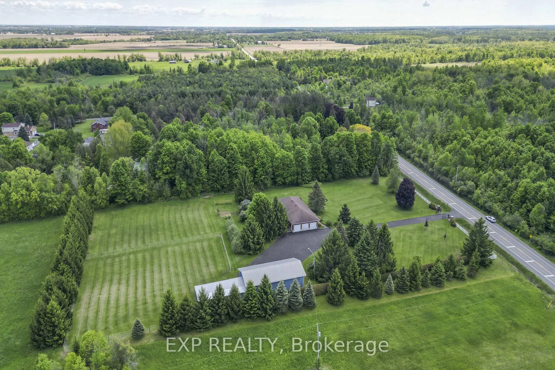 Photo 35 of 2673 Yorks Corners Road, Ottawa, Osgoode Twp (East) (Incl Kenmore) — HOMEH