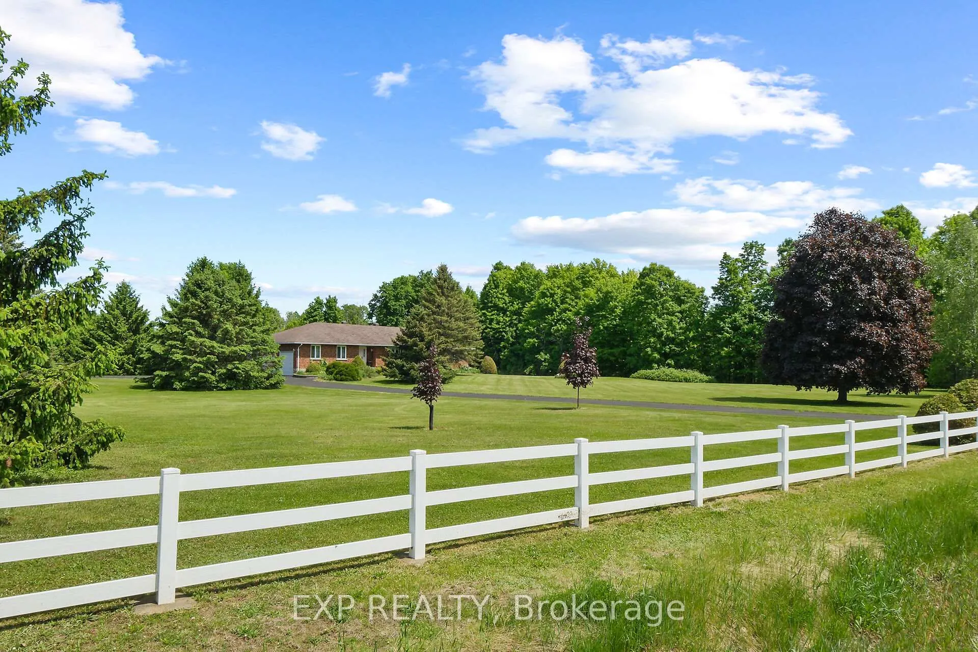 Photo 37 of 2673 Yorks Corners Road, Ottawa, Osgoode Twp (East) (Incl Kenmore) — HOMEH