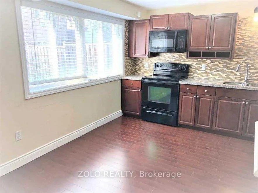 Photo 4 of Unit Lower, 33 Styles Crescent, Ajax, Northeast Ajax — HOMEH