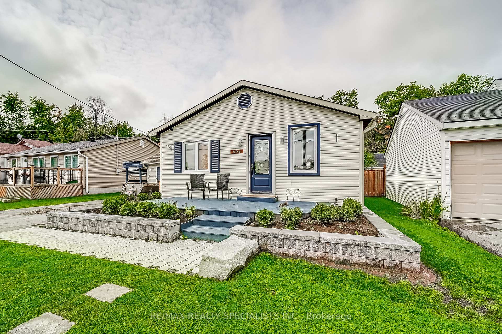 Photo 1 of 404 Limerick Street, Innisfil, Rural Innisfil — HOMEH