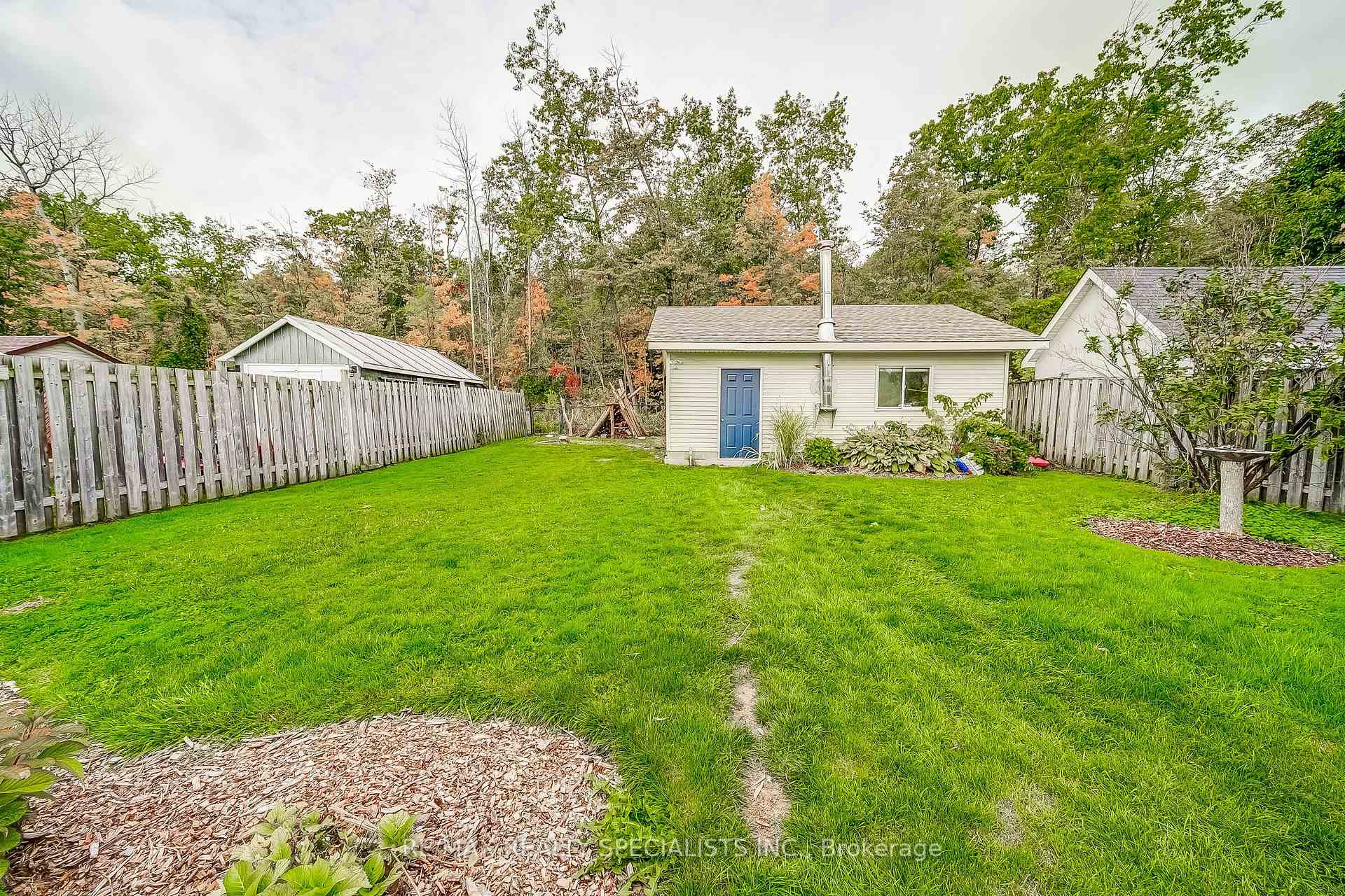 Photo 34 of 404 Limerick Street, Innisfil, Rural Innisfil — HOMEH