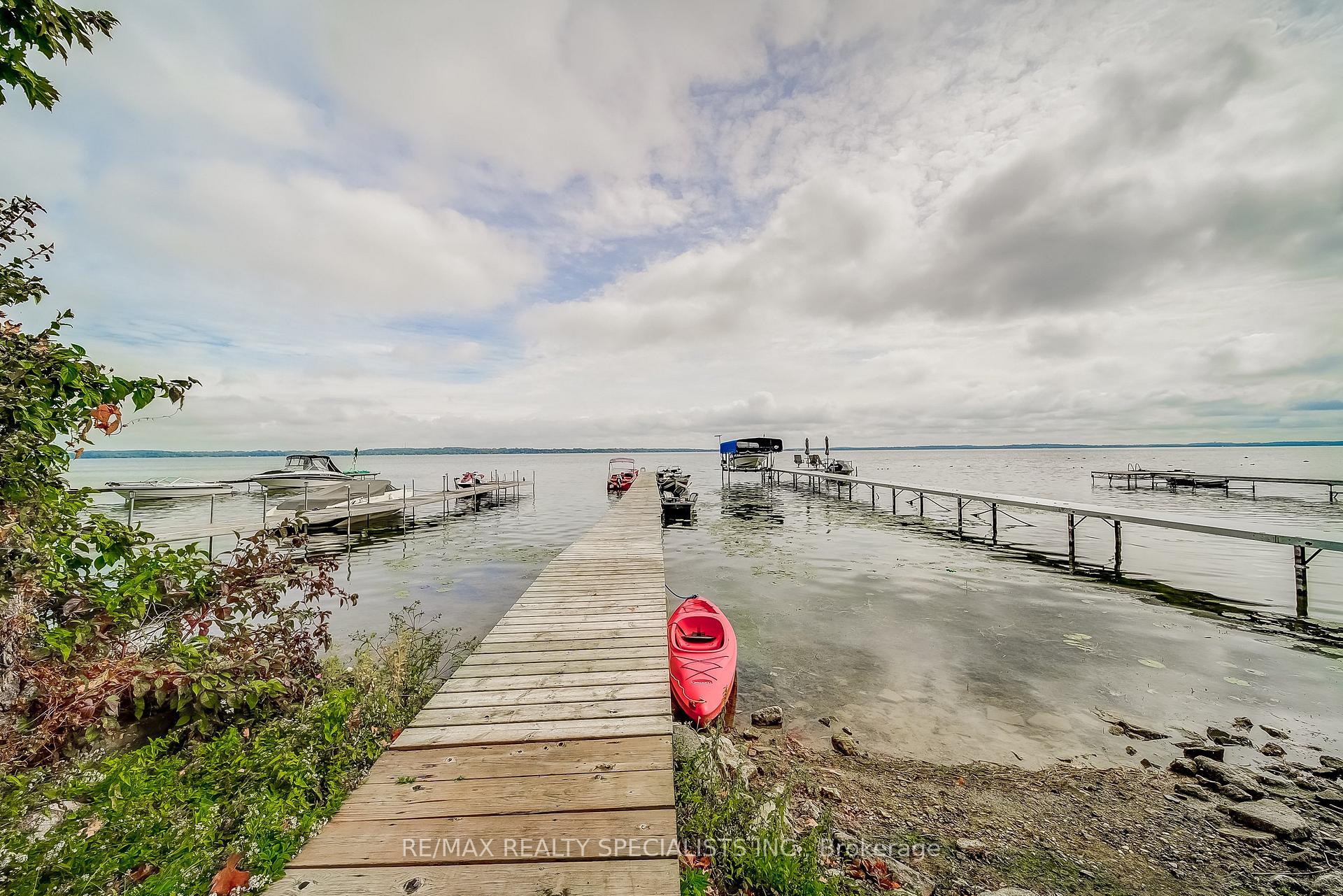 Photo 41 of 404 Limerick Street, Innisfil, Rural Innisfil — HOMEH
