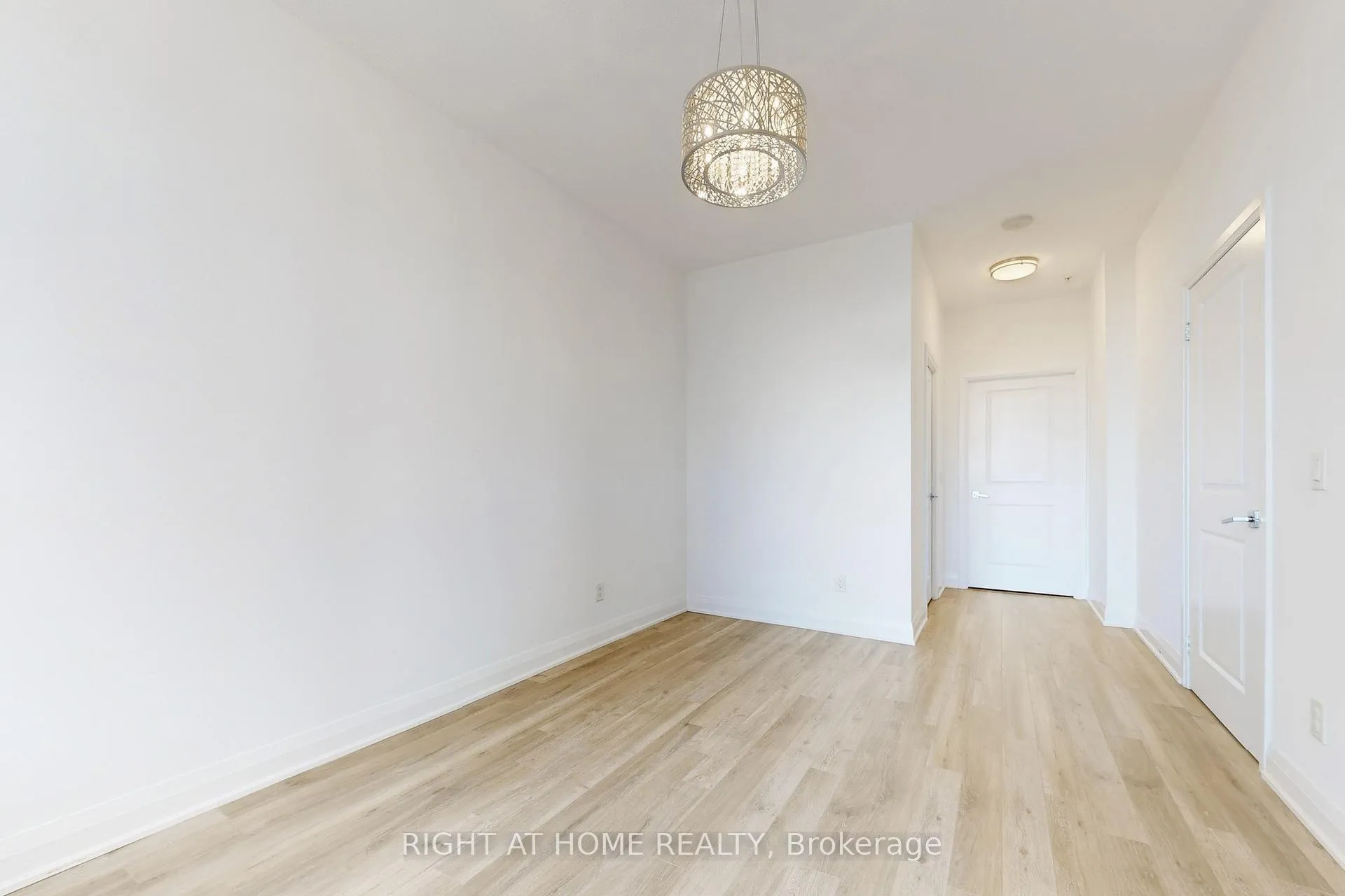 Photo 20 of 95 North Park Road, Vaughan, Beverley Glen — HOMEH