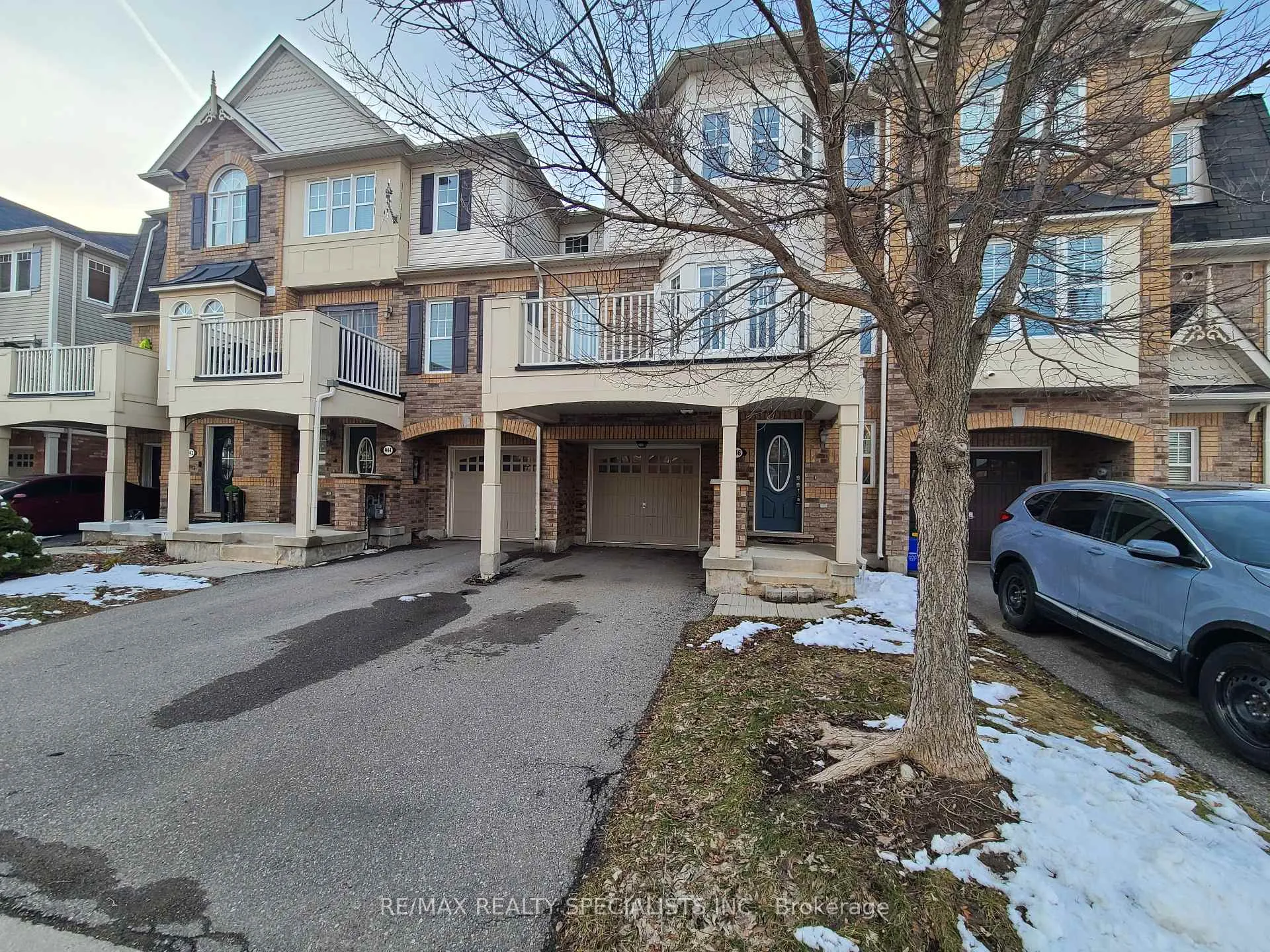 Photo 4 of 946 Brassard Circle, Milton, Willmott — HOMEH