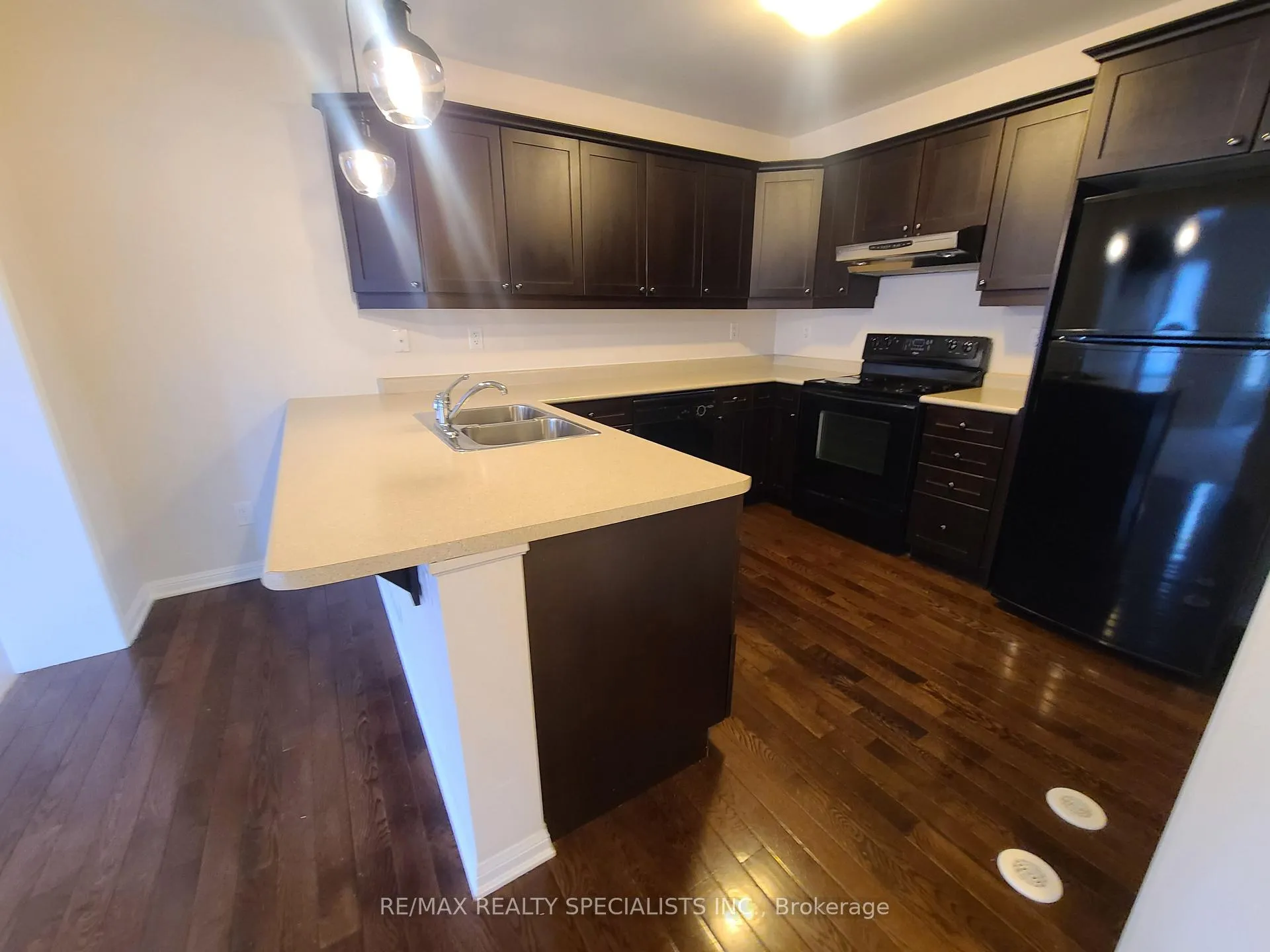 Photo 17 of 946 Brassard Circle, Milton, Willmott — HOMEH