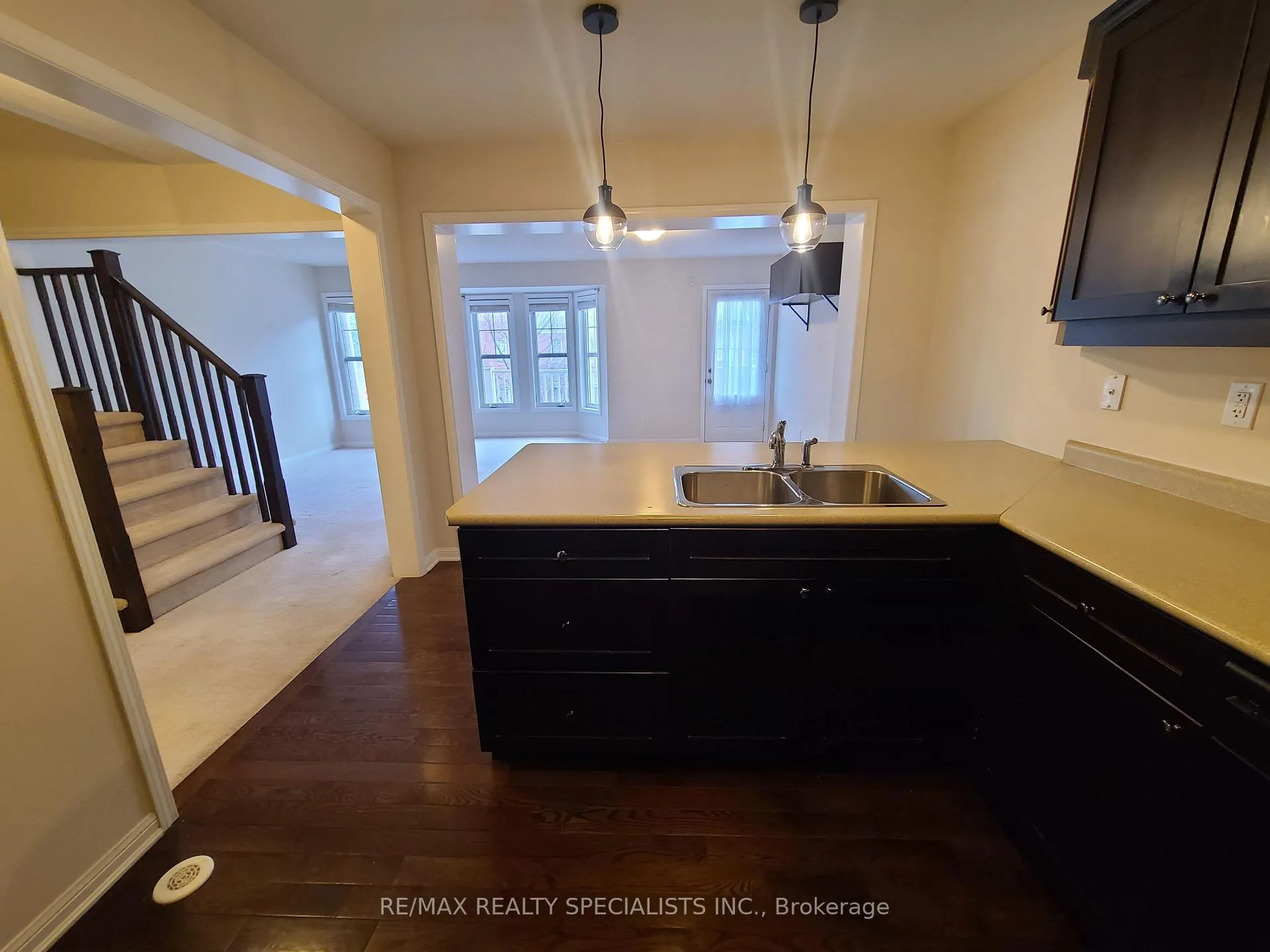 Photo 20 of 946 Brassard Circle, Milton, Willmott — HOMEH