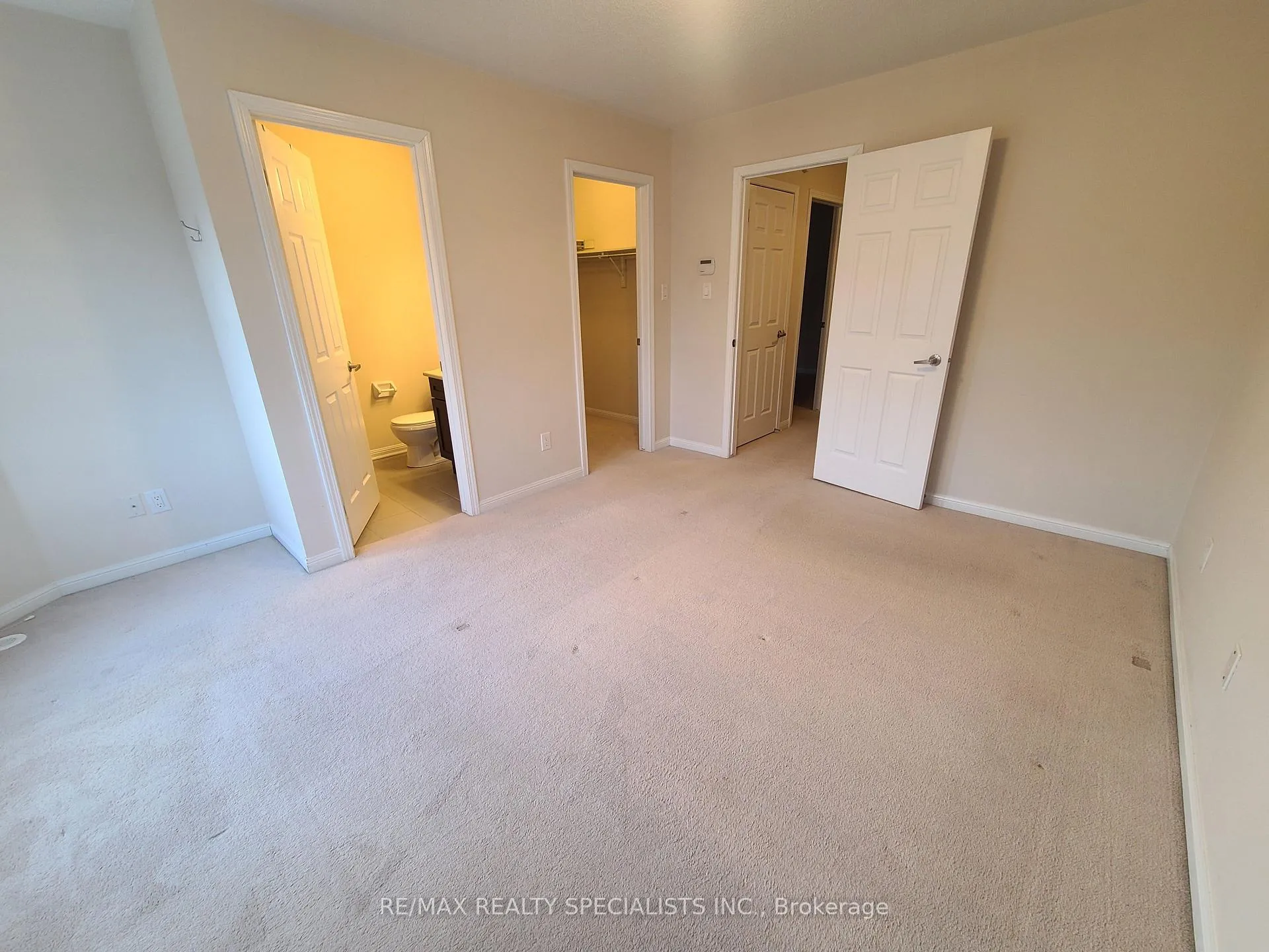 Photo 30 of 946 Brassard Circle, Milton, Willmott — HOMEH
