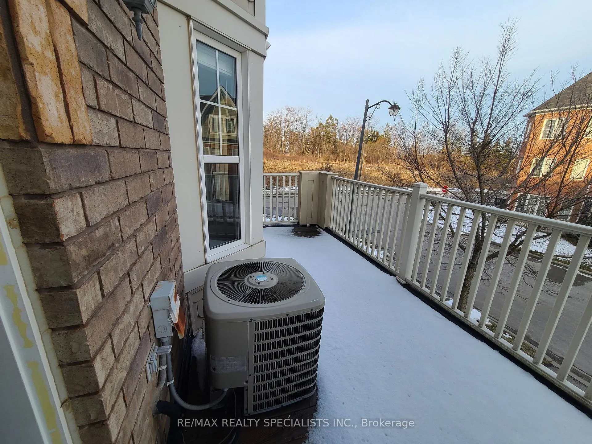 Photo 39 of 946 Brassard Circle, Milton, Willmott — HOMEH