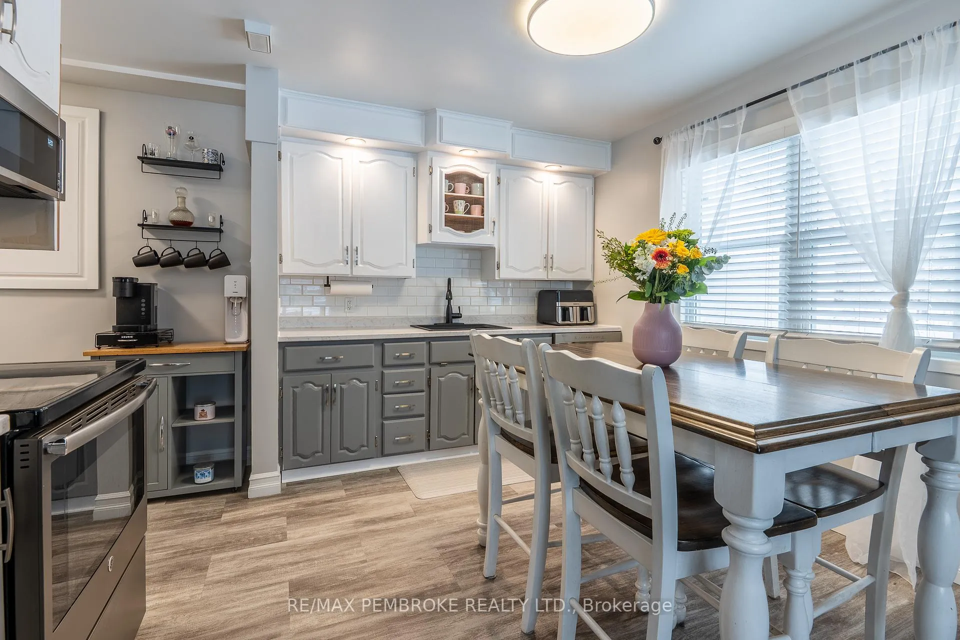 Photo 19 of 11 Michael Crescent, Petawawa — HOMEH