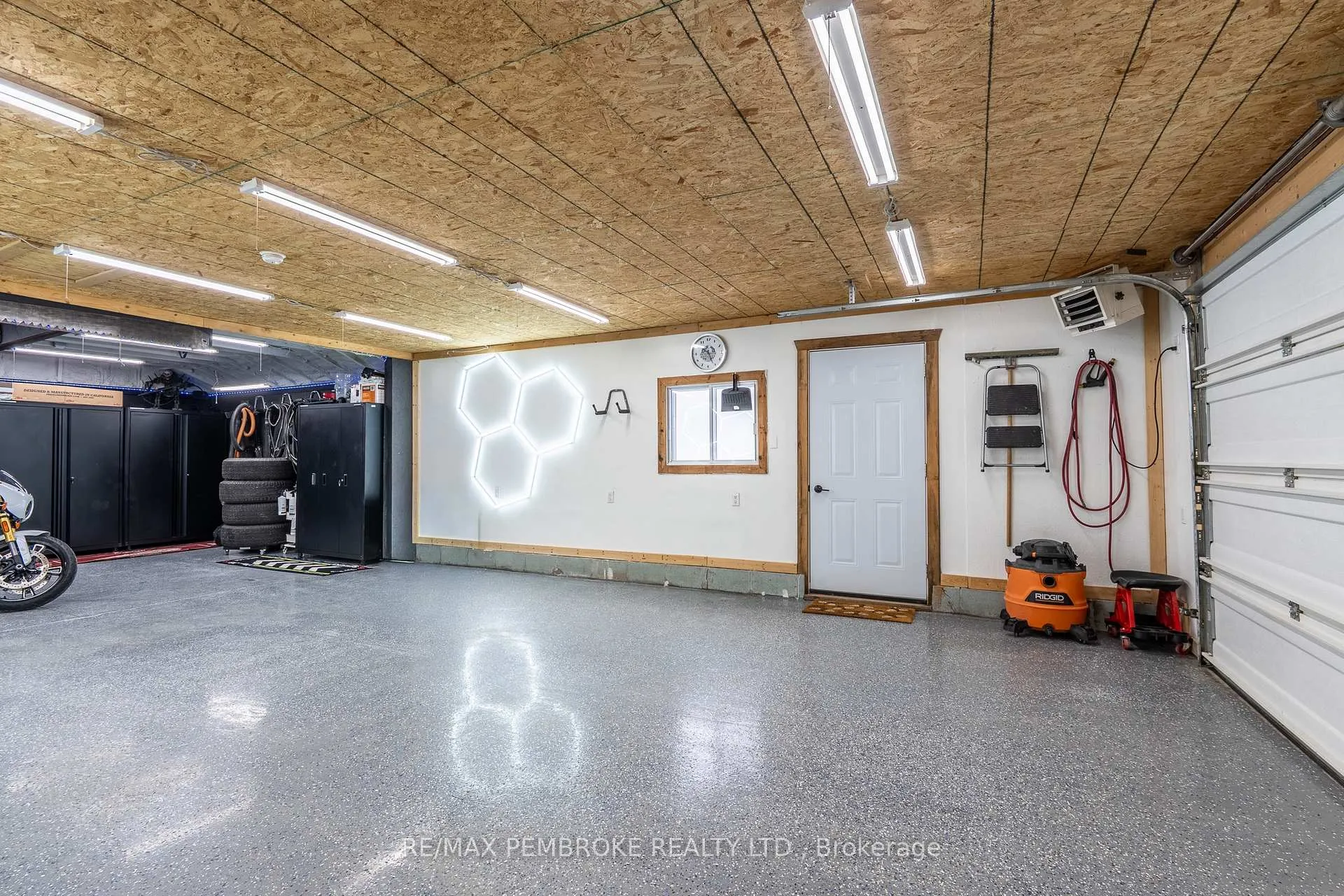 Photo 39 of 11 Michael Crescent, Petawawa — HOMEH