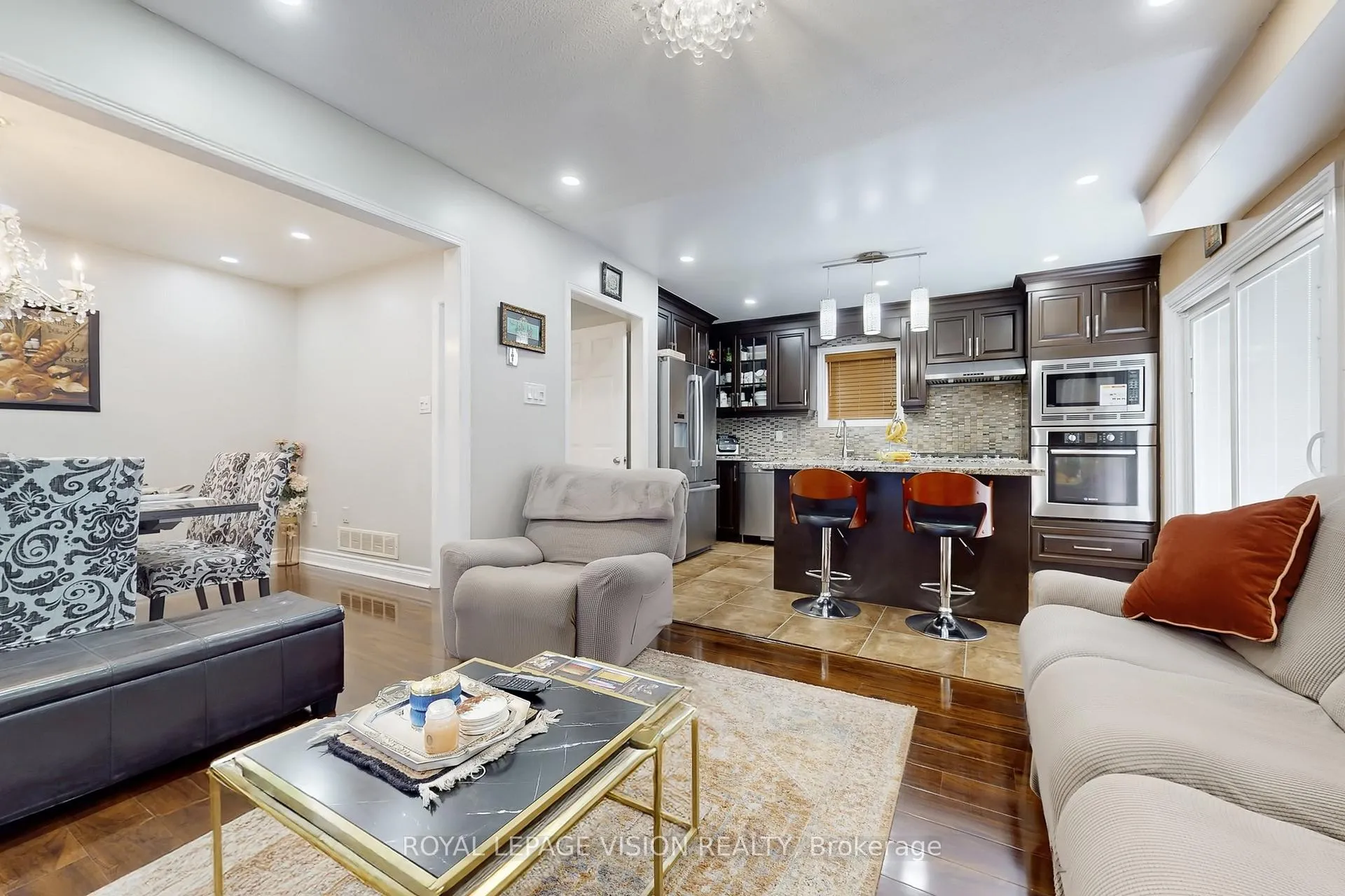 Photo 9 of 1855 Ashford Drive, Pickering, Village East — HOMEH