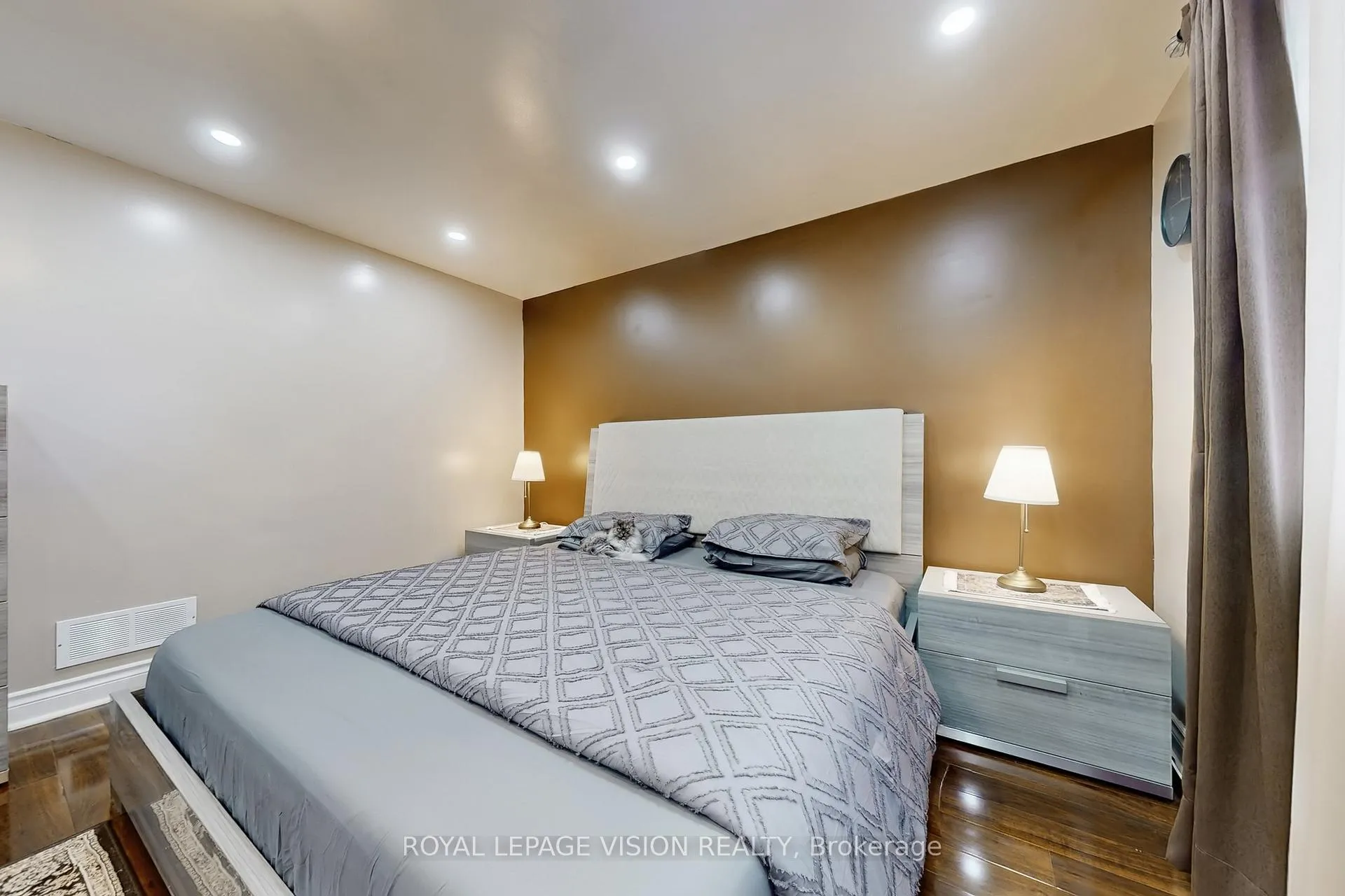 Photo 19 of 1855 Ashford Drive, Pickering, Village East — HOMEH