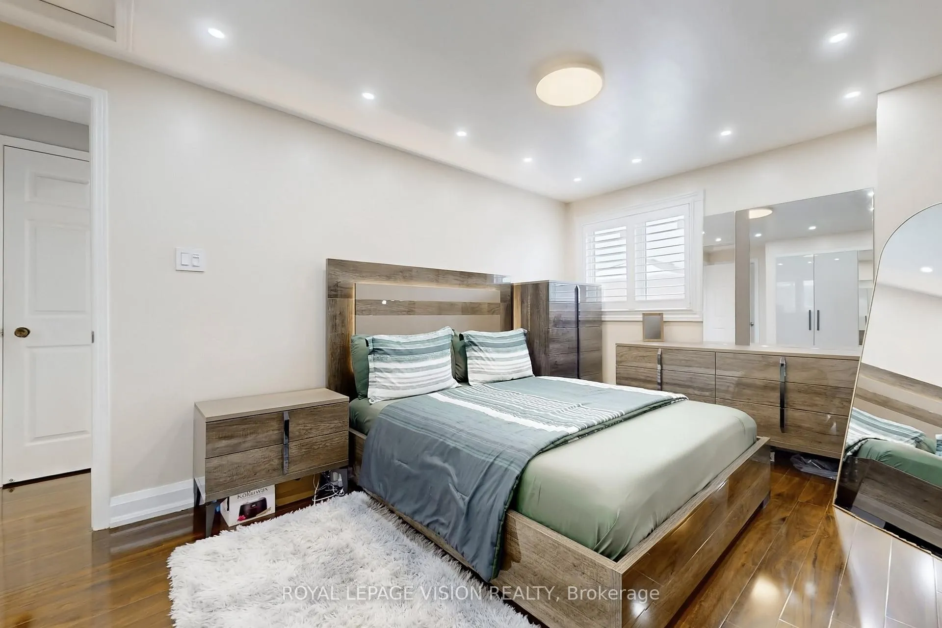 Photo 21 of 1855 Ashford Drive, Pickering, Village East — HOMEH