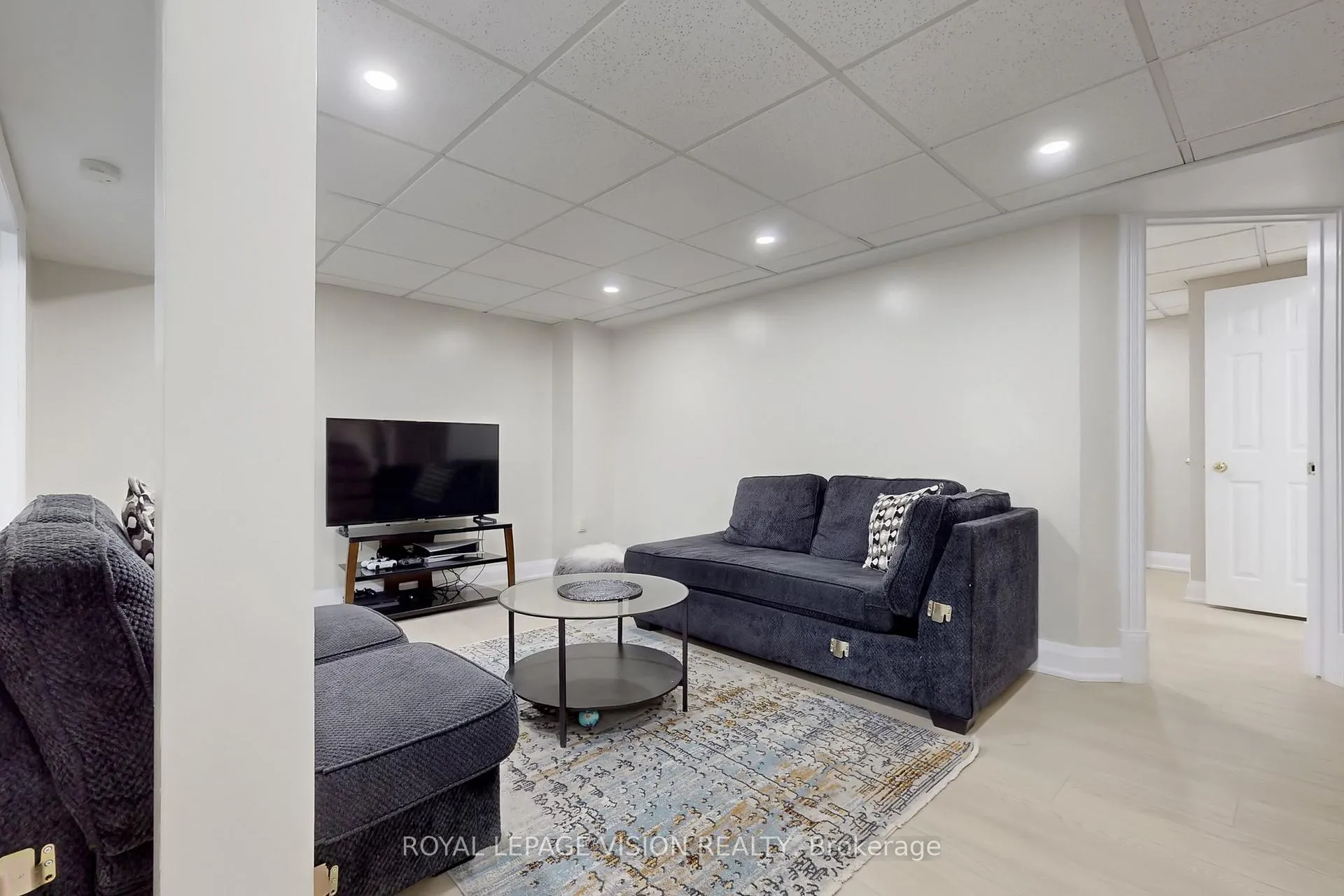 Photo 30 of 1855 Ashford Drive, Pickering, Village East — HOMEH