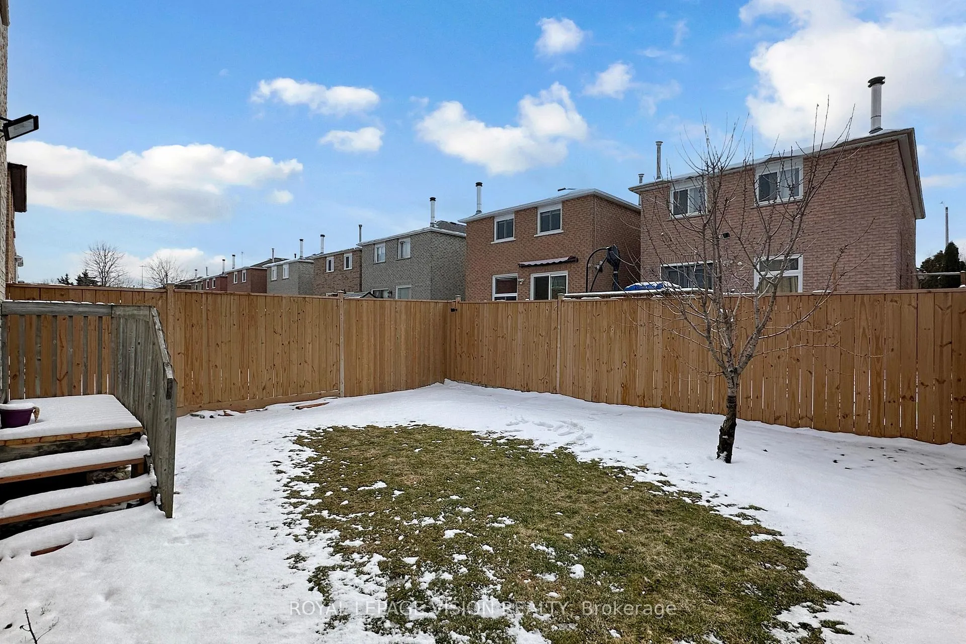 Photo 38 of 1855 Ashford Drive, Pickering, Village East — HOMEH
